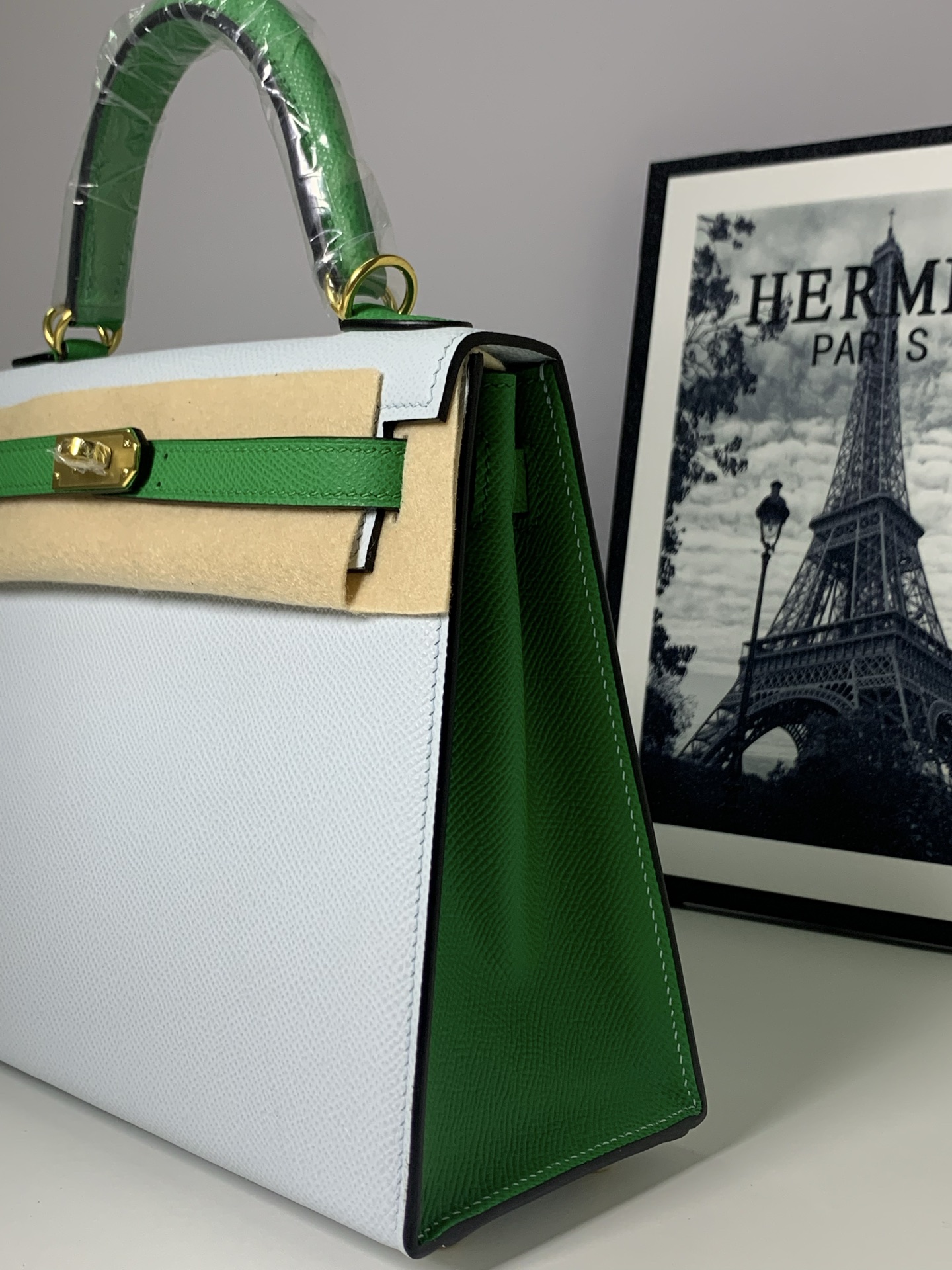 Hermès New product Hermes’ latest batch of export orders this year is a very popular color matching series