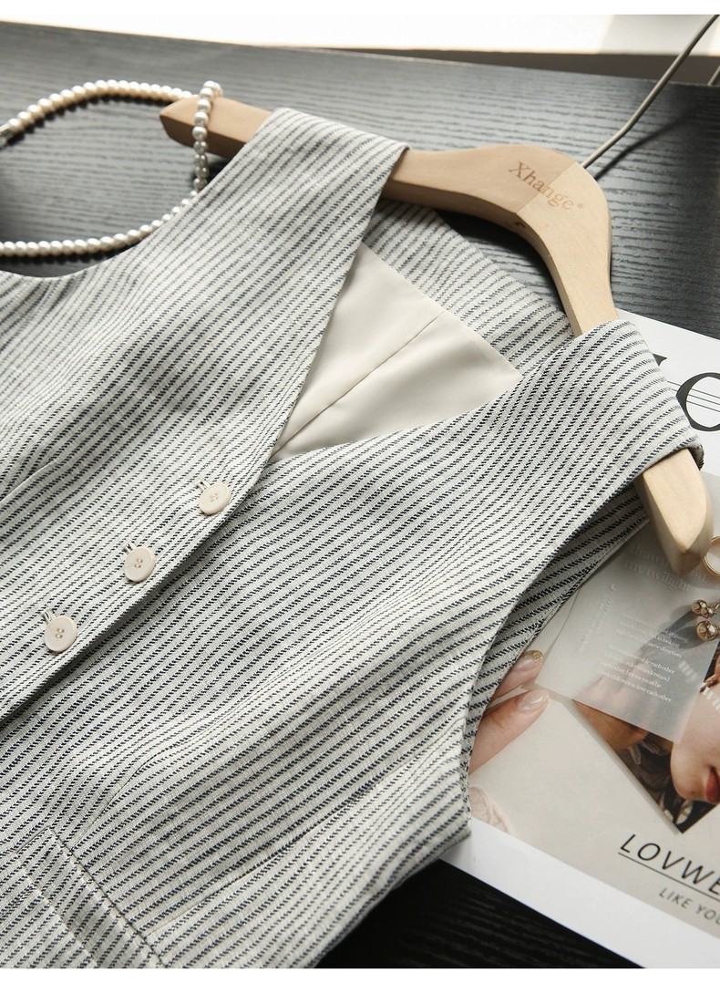 High-End Women’s Suit: Elegant, High-Quality, Holiday-Inspired with Comfortable Linen Fabrics. - 图片 7
