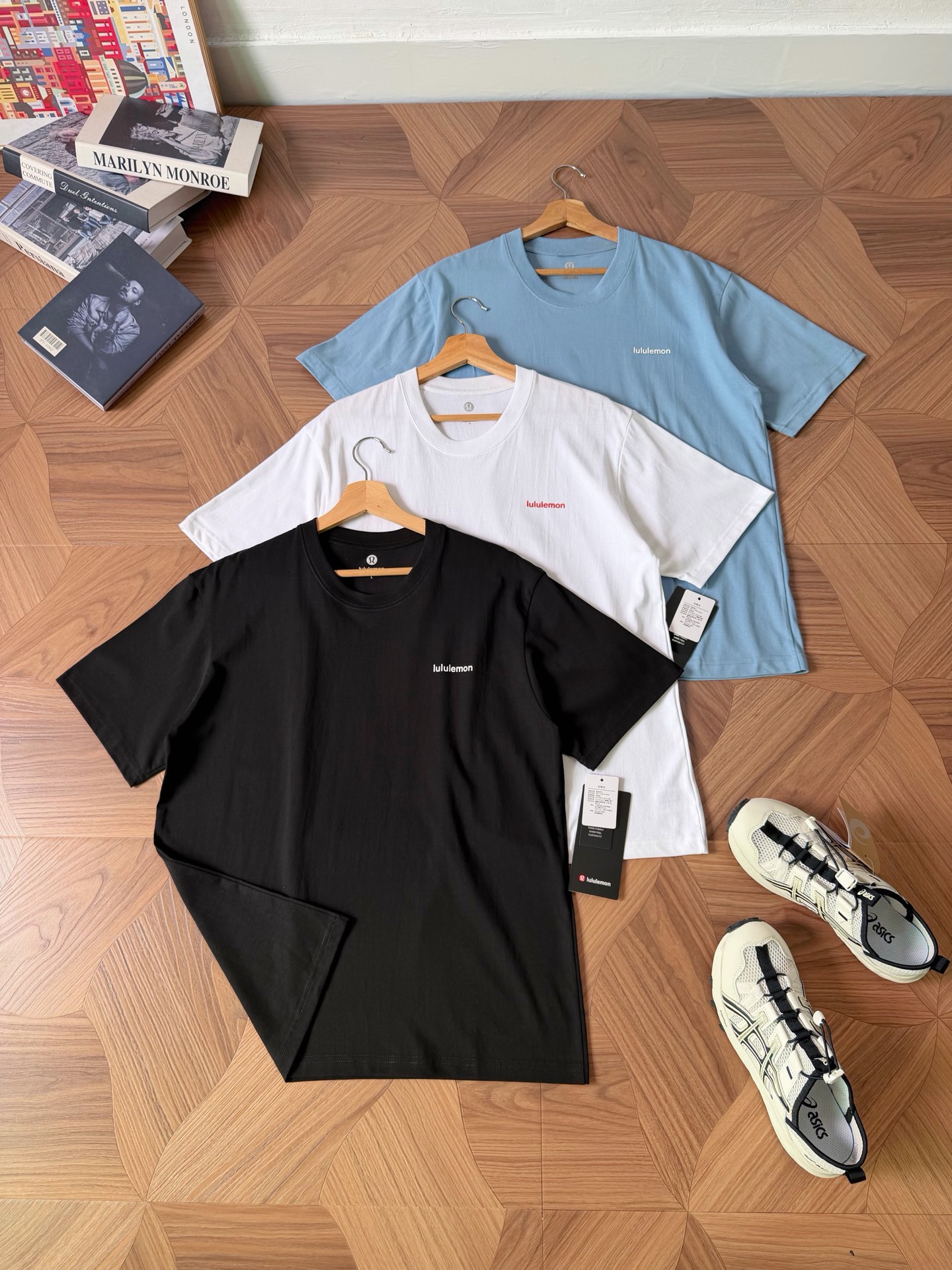 Alternative view of Lululemon T-Shirt Lu111lululemon 04166