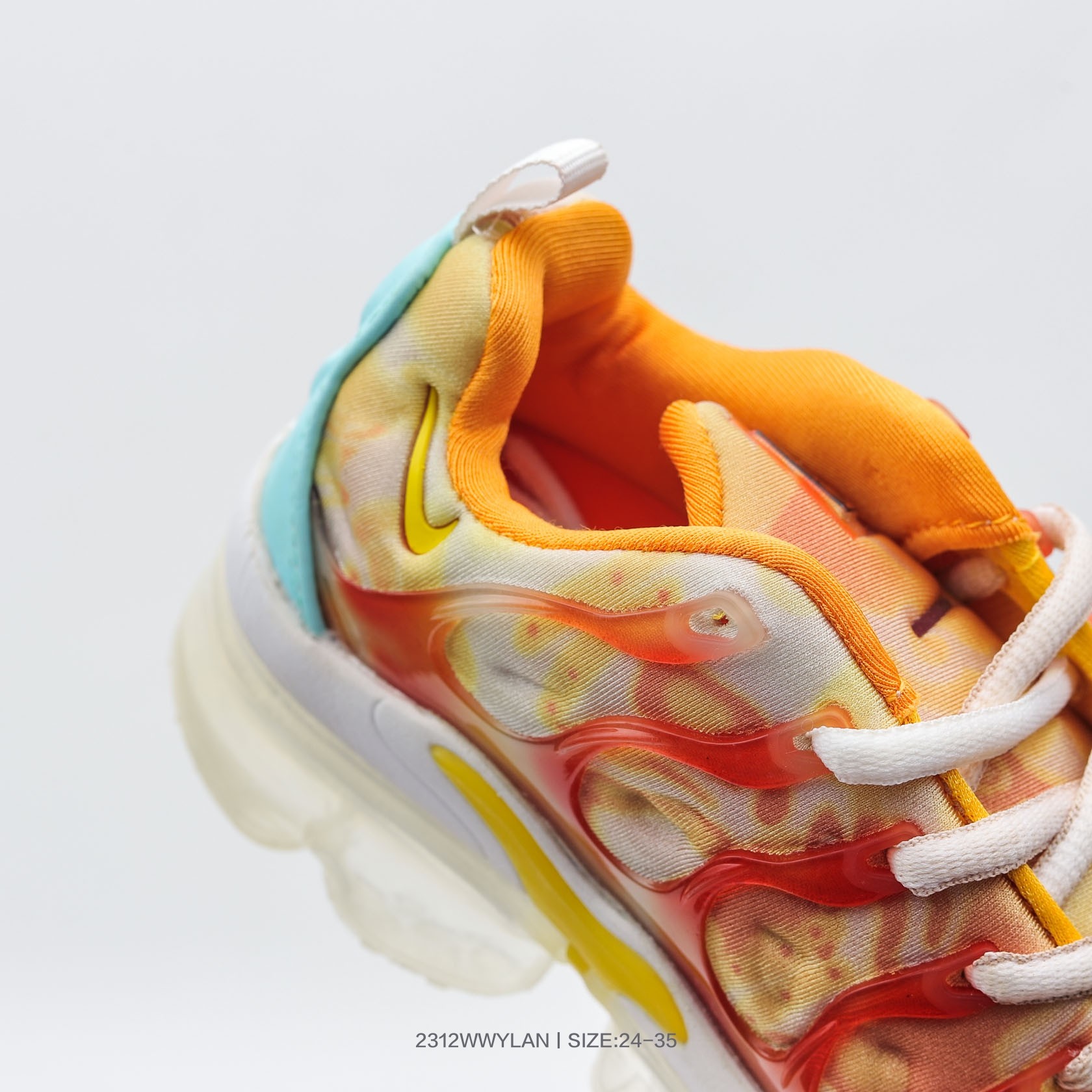 图片[7]-童鞋系列 耐克Nike Air Vapormax PlusTM蒸汽大气垫百搭休闲运动慢跑鞋 AQ4312 300 尺码：24 25 26 27 28 29 30 31 32 33 34 35-选品中心