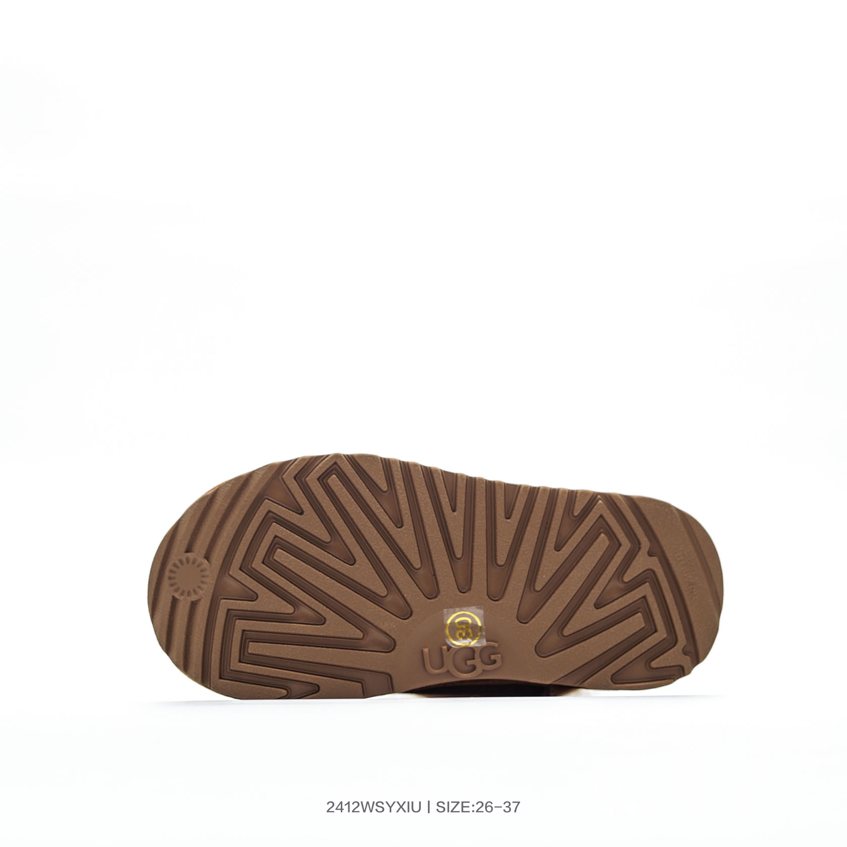 图片[3]-UGG 儿童精品童鞋品牌的起源可以追溯到澳大利亚，一战时期，澳大利亚飞行员用两块羊皮包裹成鞋子穿在脚上御寒，这种设计后来逐渐在澳洲流行开来。品牌正式创立于 1978 年，由澳大利亚冲浪员 Brian Smith 带到美国加利福尼亚并推广。以其标志性的羊毛靴而闻名于世，已成为冬季时尚与舒适的代名词。今天，为大家带来四双新款，它们不仅继承了 UGG 品牌的经典元素，更在细节上进行了创新。 尺码：26 27 28 29 30 31 32 33 34 35 36 37-选品中心