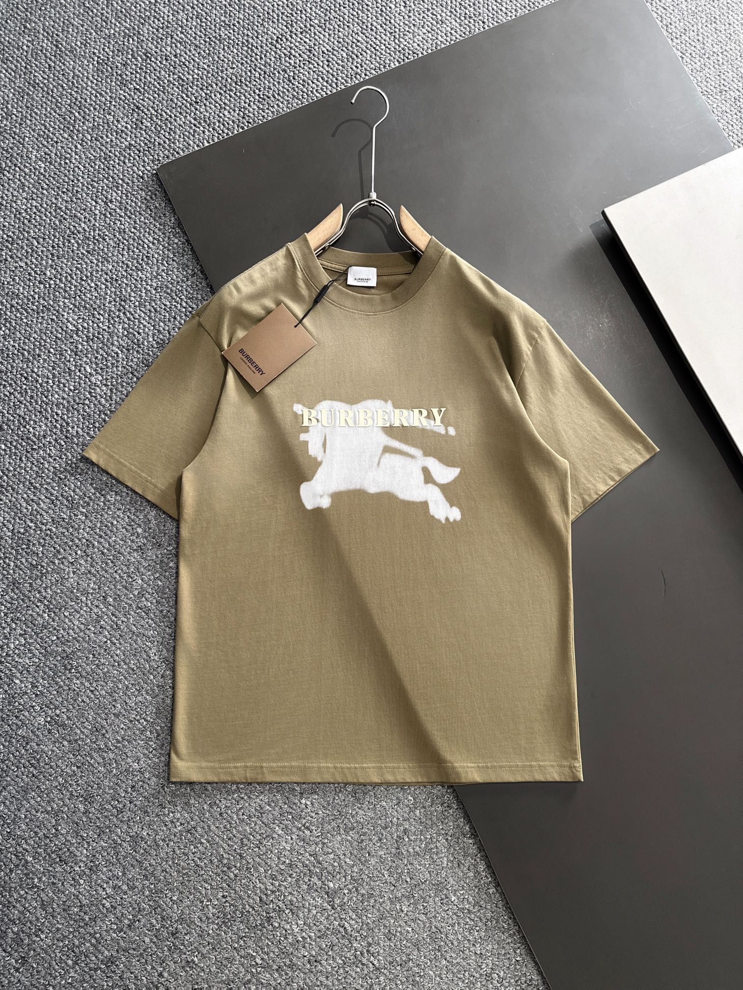 Burberry Kleidung T-Shirt Baumwolle Mercerisierte Frühling/Sommer Kollektion Kurzarm