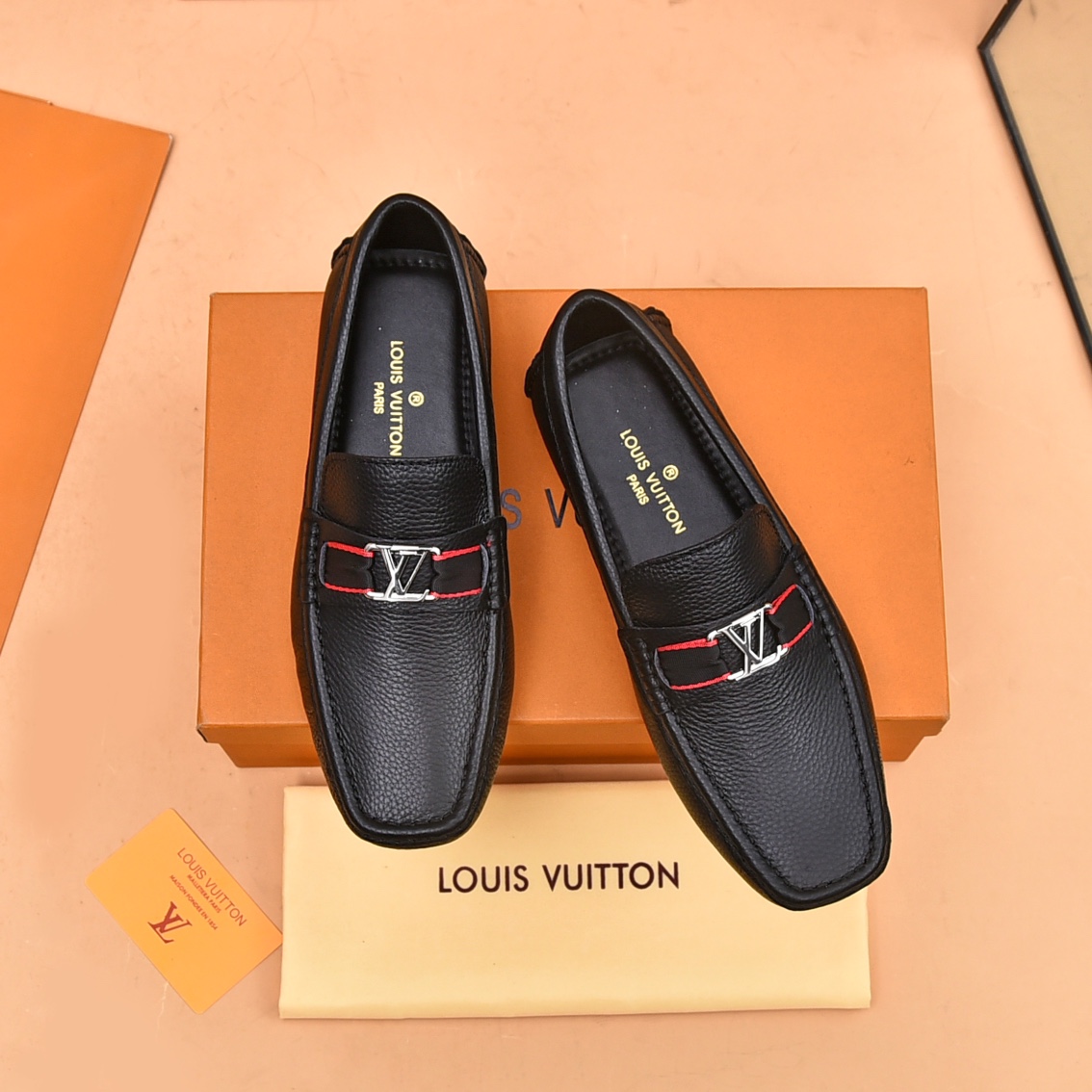 Louis Vuitton Perfect
 Casual Schoenen Kalfsleer Koeienhuid Schapenvacht Lente/Zomercollectie Casual