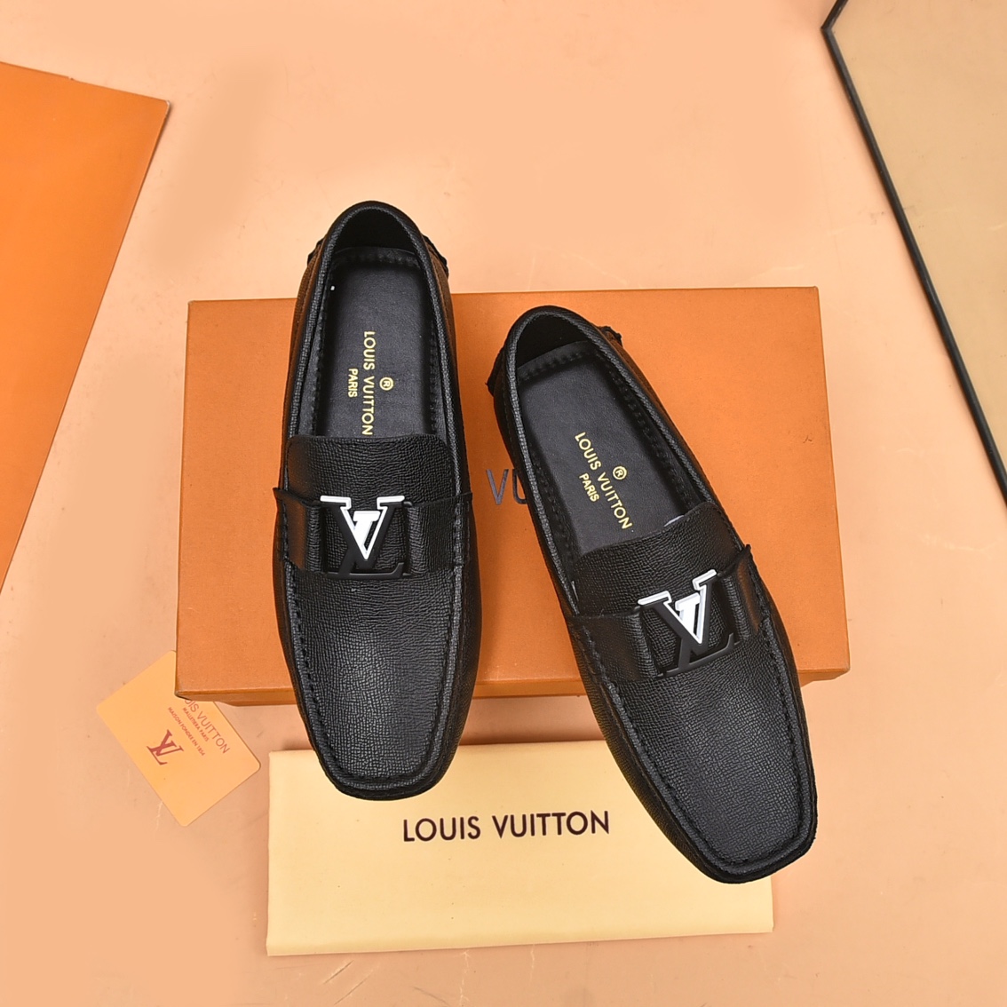 Louis Vuitton Casual Schoenen Kalfsleer Koeienhuid Schapenvacht Lente/Zomercollectie Casual