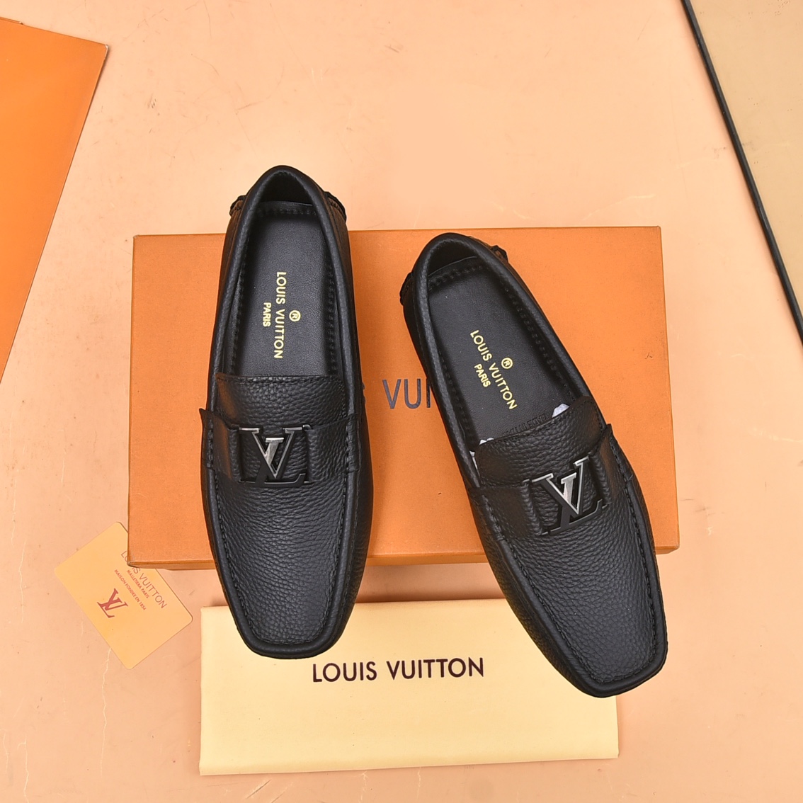 Louis Vuitton Casual Schoenen Kalfsleer Koeienhuid Schapenvacht Lente/Zomercollectie Casual