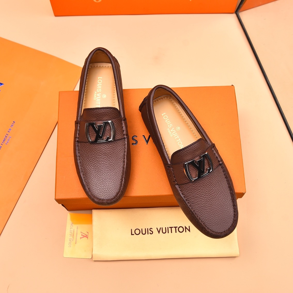 Louis Vuitton Casual Shoes Calfskin Cowhide Sheepskin Spring/Summer Collection Casual