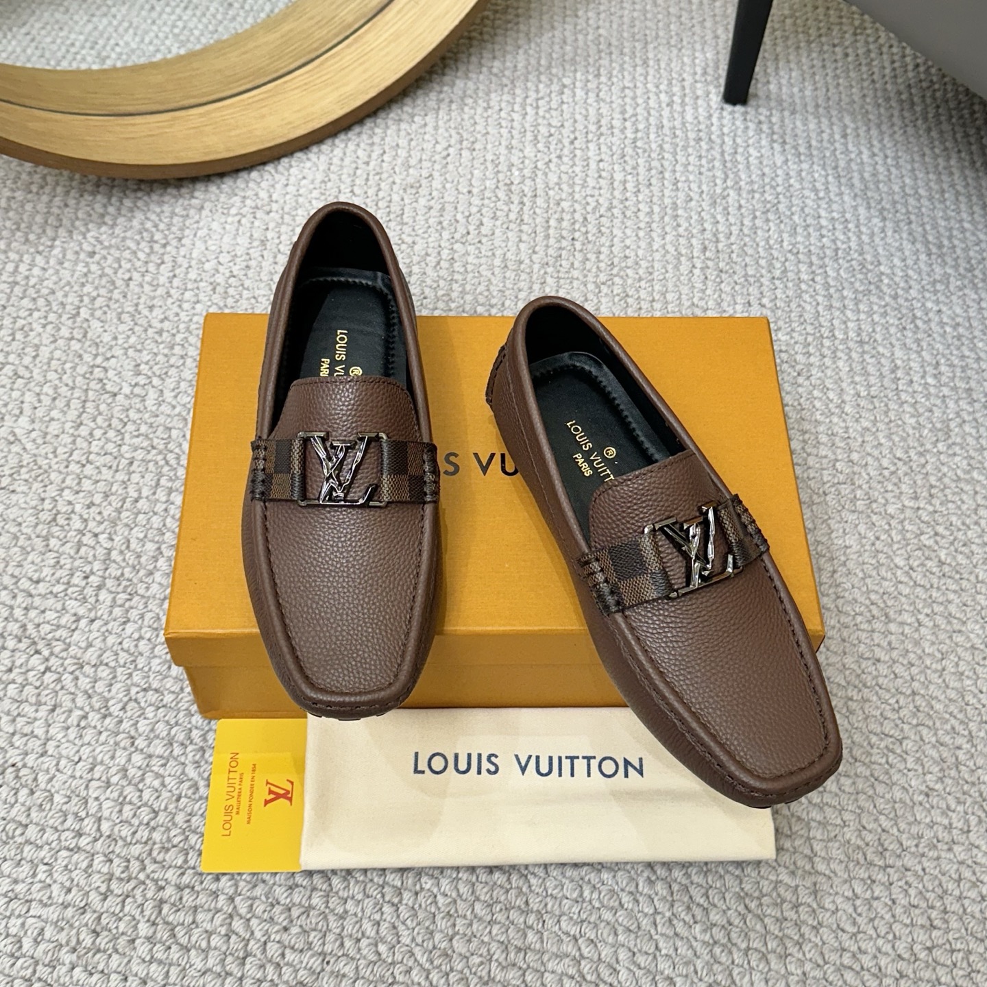 Louis Vuitton 2025 Spring/Summer GLORIA Loafers - Premium Leather 1 Louis Vuitton 2025 Spring/Summer GLORIA Loafers - Premium Leather