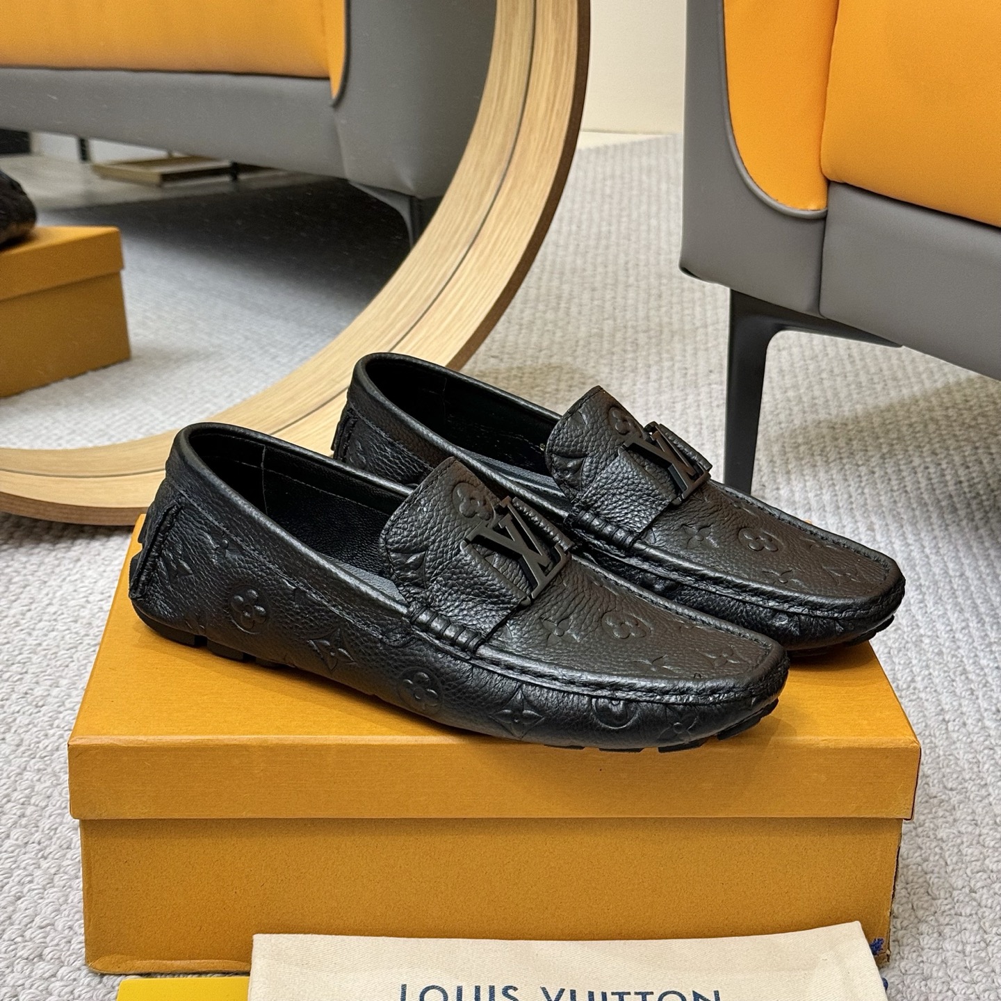Louis Vuitton GLORIA Monogram Embossed Leather Loafers - Comfortable Driving Shoes 4 i1742590399155 7037 0 2