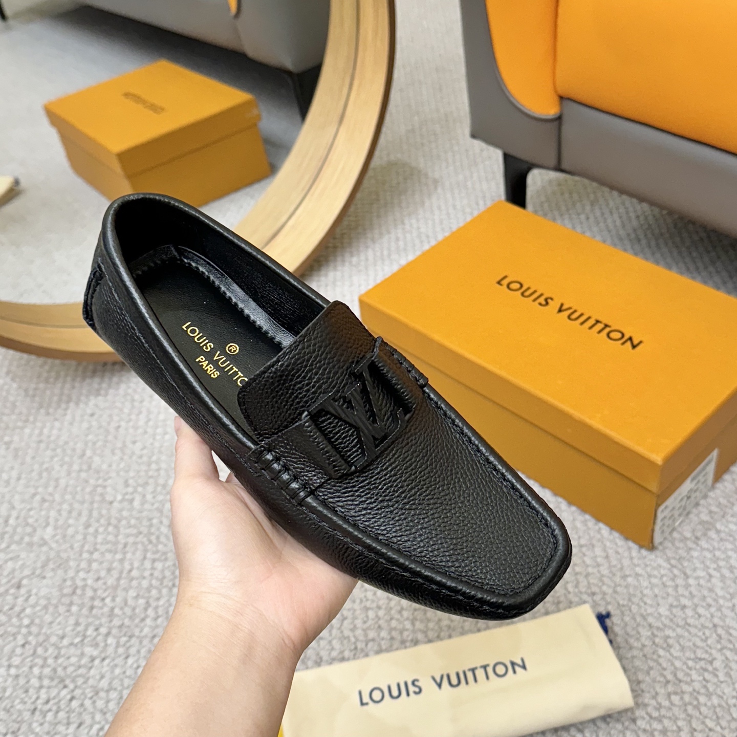 Louis Vuitton GLORIA Series Leather Loafers with Monogram - Sizes 38-46 6 i1742590422374 2371 0 4