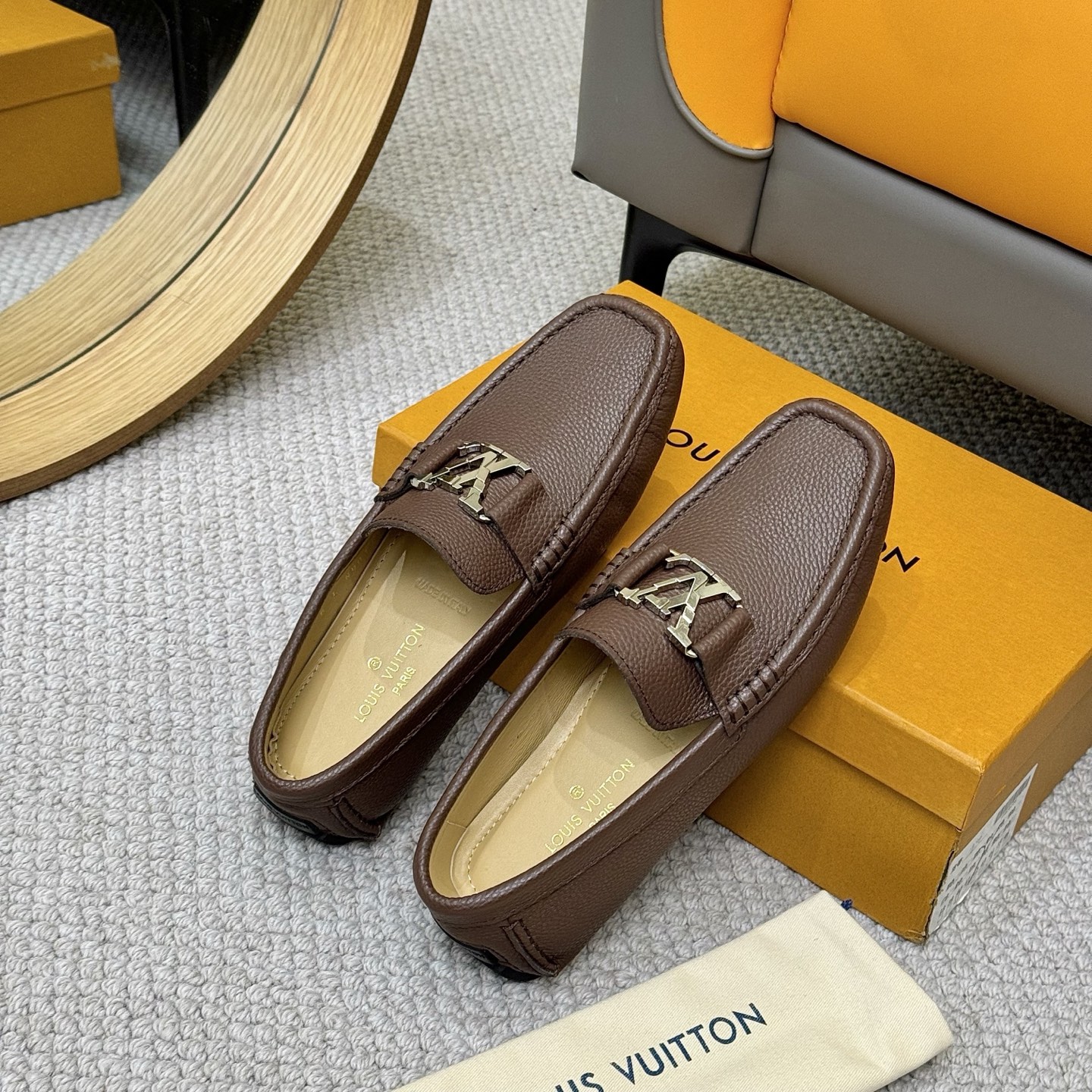Louis Vuitton Gloria Series Casual Loafers - Premium Leather, Driver Style 9 i1742590462412 8218 0 7