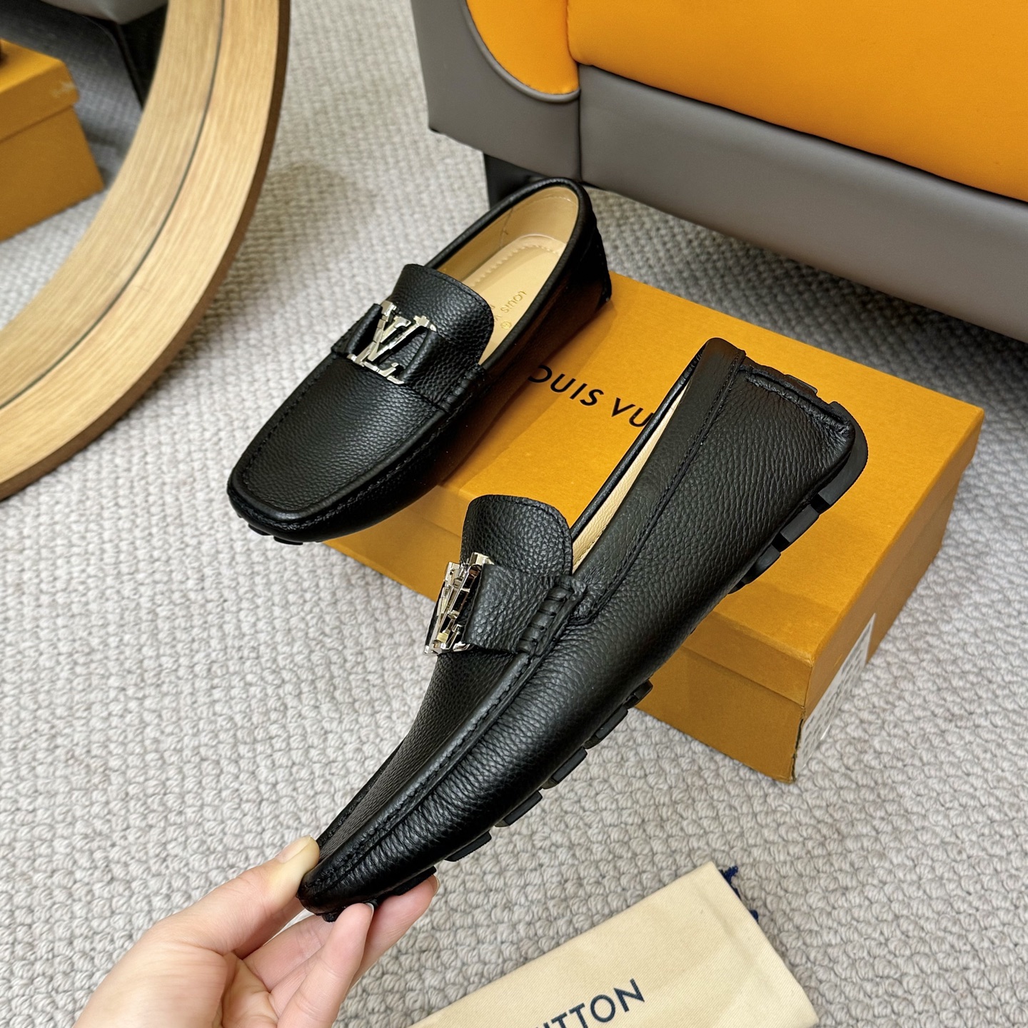 Louis Vuitton Gloria Series Black Leather Loafers - Comfortable Driving Shoes 5 i1742590501029 840 0 3