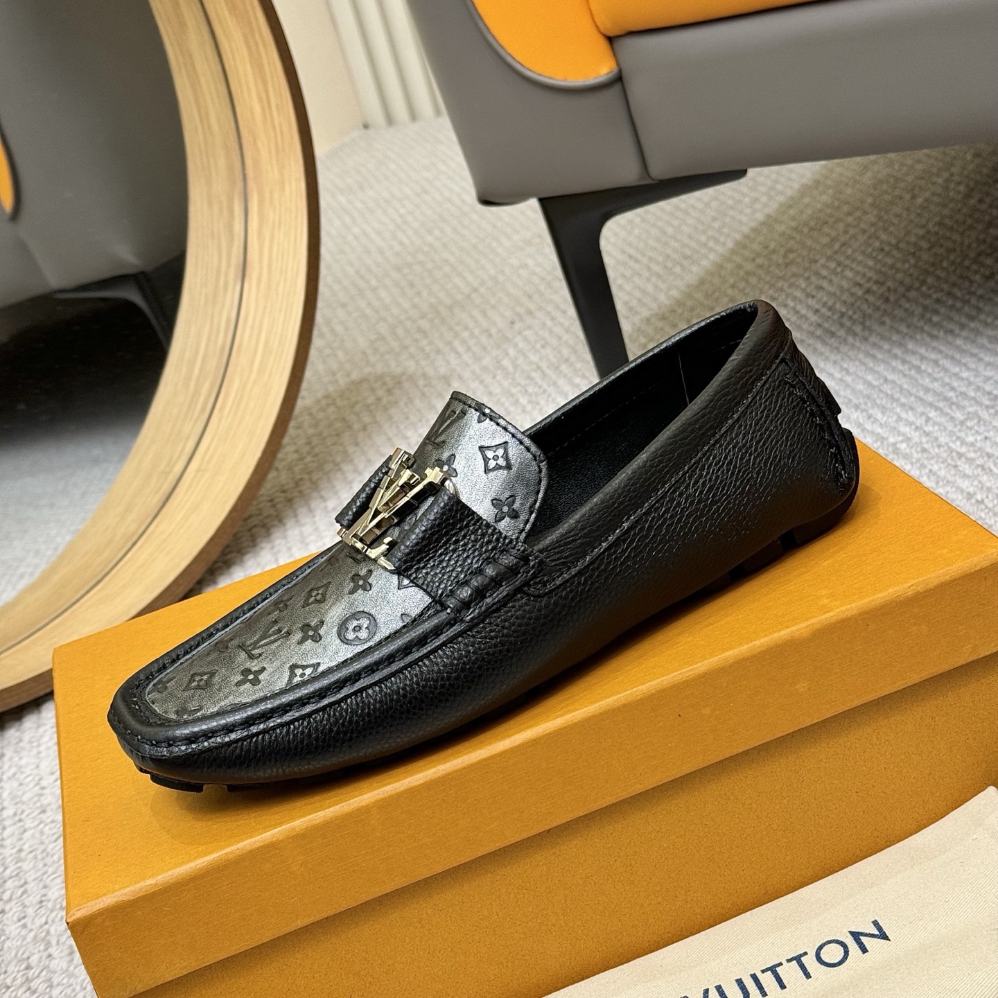 Louis Vuitton Gloria Monogram Embossed Leather Loafer Shoes Size 38-46 7 i1742590549301 2377 0 5