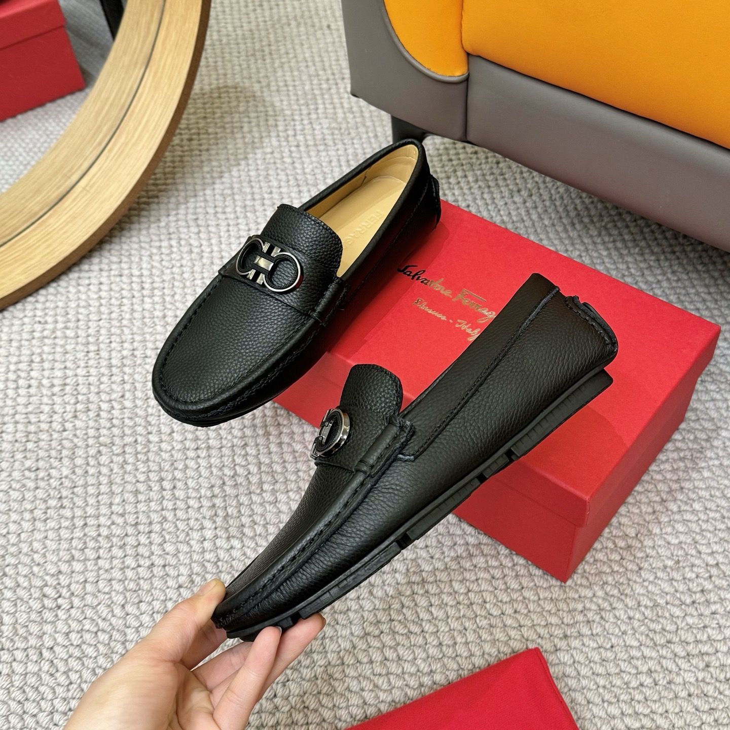 Salvatore Ferragamo Men's Black Leather Loafers with Iconic Buckle 5 i1743699779353 9983 0 3