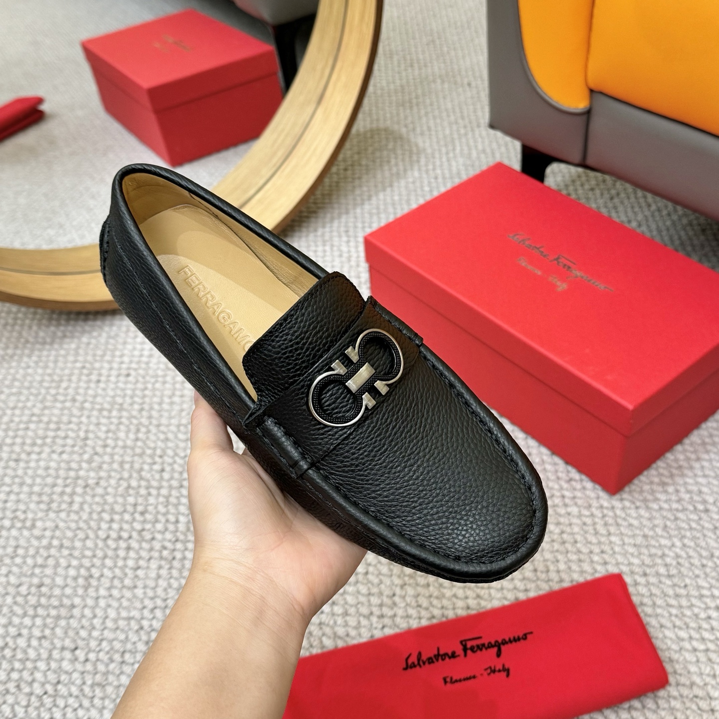 Salvatore Ferragamo Men's Black Leather Loafers with Iconic Buckle 6 i1743699779396 4061 0 4