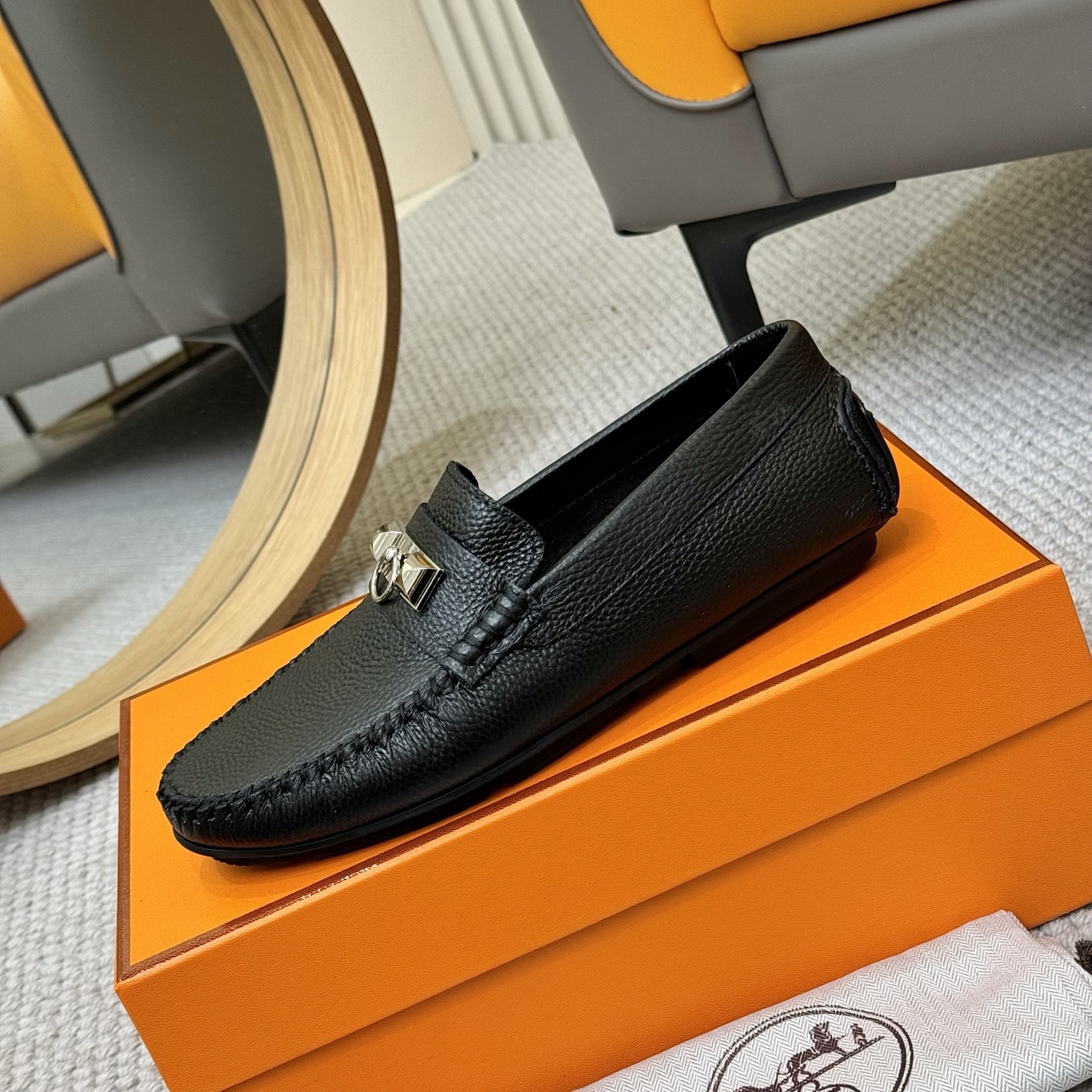 Hermes Men's Leather Loafers | Italian Leather & Genuine Sheepskin Lining 7 i1743700395715 8284 0 5