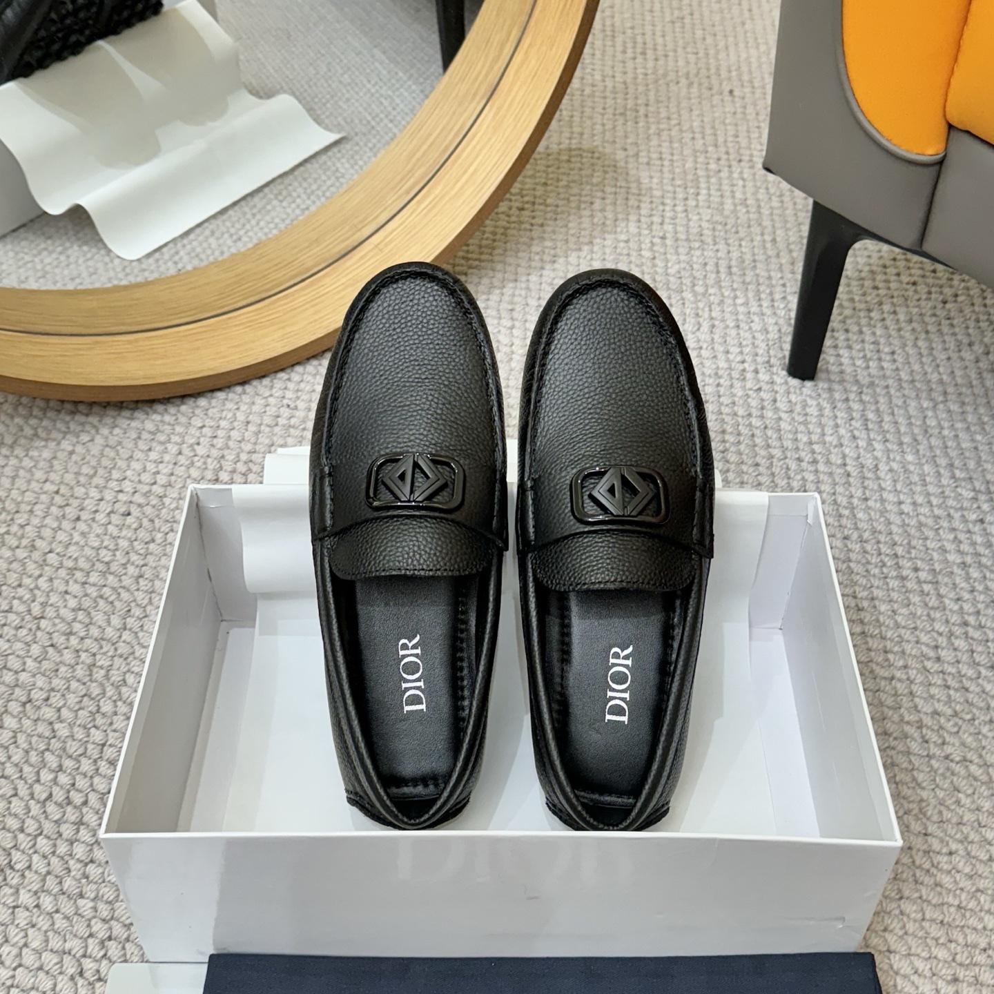 DIOR Men's Leather Loafers Stylish and Comfortable Slip-Ons 3 i1743700785536 6558 0 1