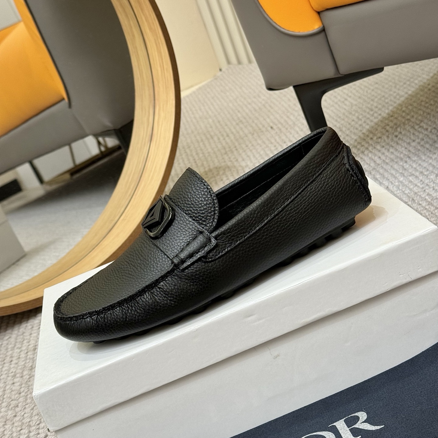 DIOR Men's Leather Loafers Stylish and Comfortable Slip-Ons 7 i1743700785545 480 0 5