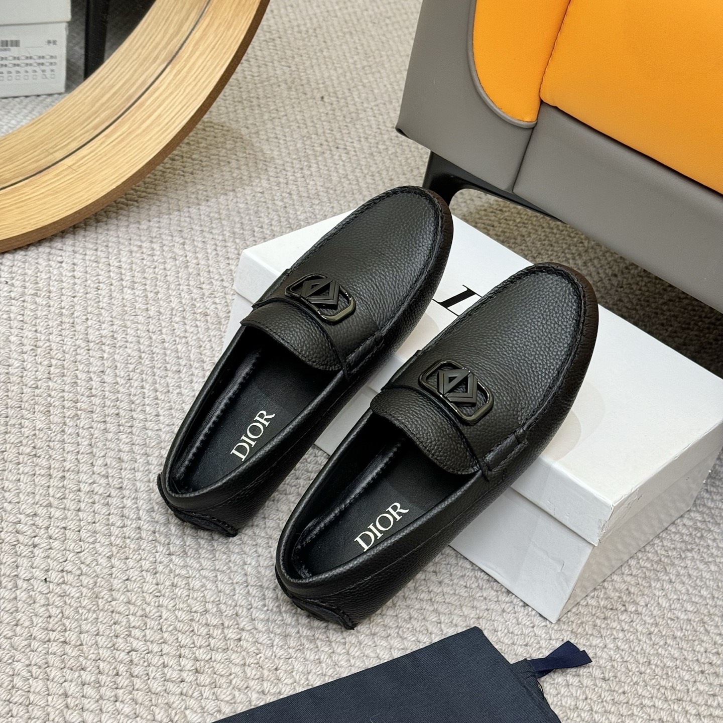 DIOR Men's Leather Loafers Stylish and Comfortable Slip-Ons 9 i1743700786404 7399 0 7