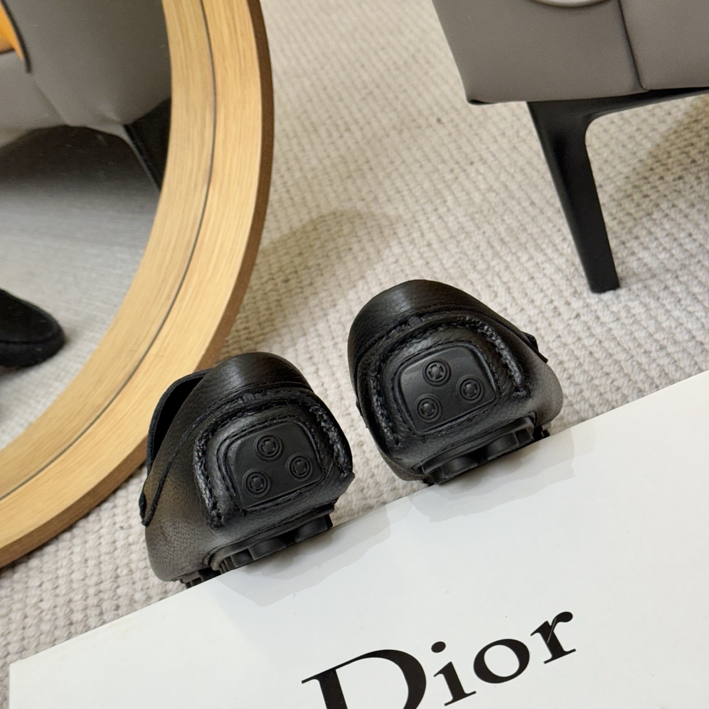 DIOR Men's Leather Loafers Stylish and Comfortable Slip-Ons 10 i1743700786444 7154 0 8