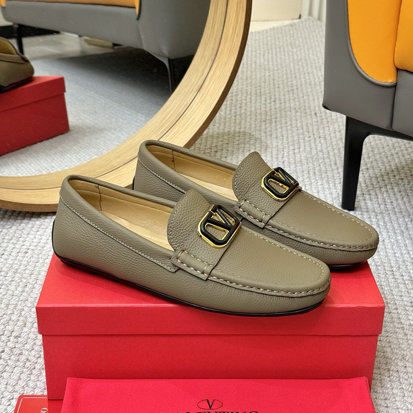 Valentino Men's Leather Loafers with Metal Buckle - Business Casual Slip-Ons 4 i1744399546501 7435 0 2