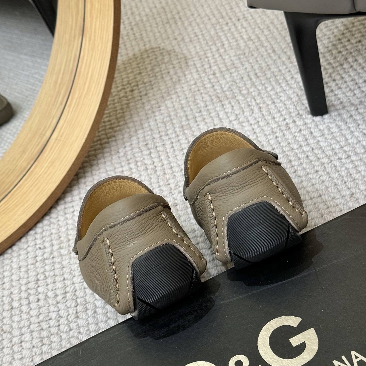 Dolce&Gabbana Leather Driving Moccasins With Metal D&G Logo in Gray 10 i1744399750342 3420 0 8