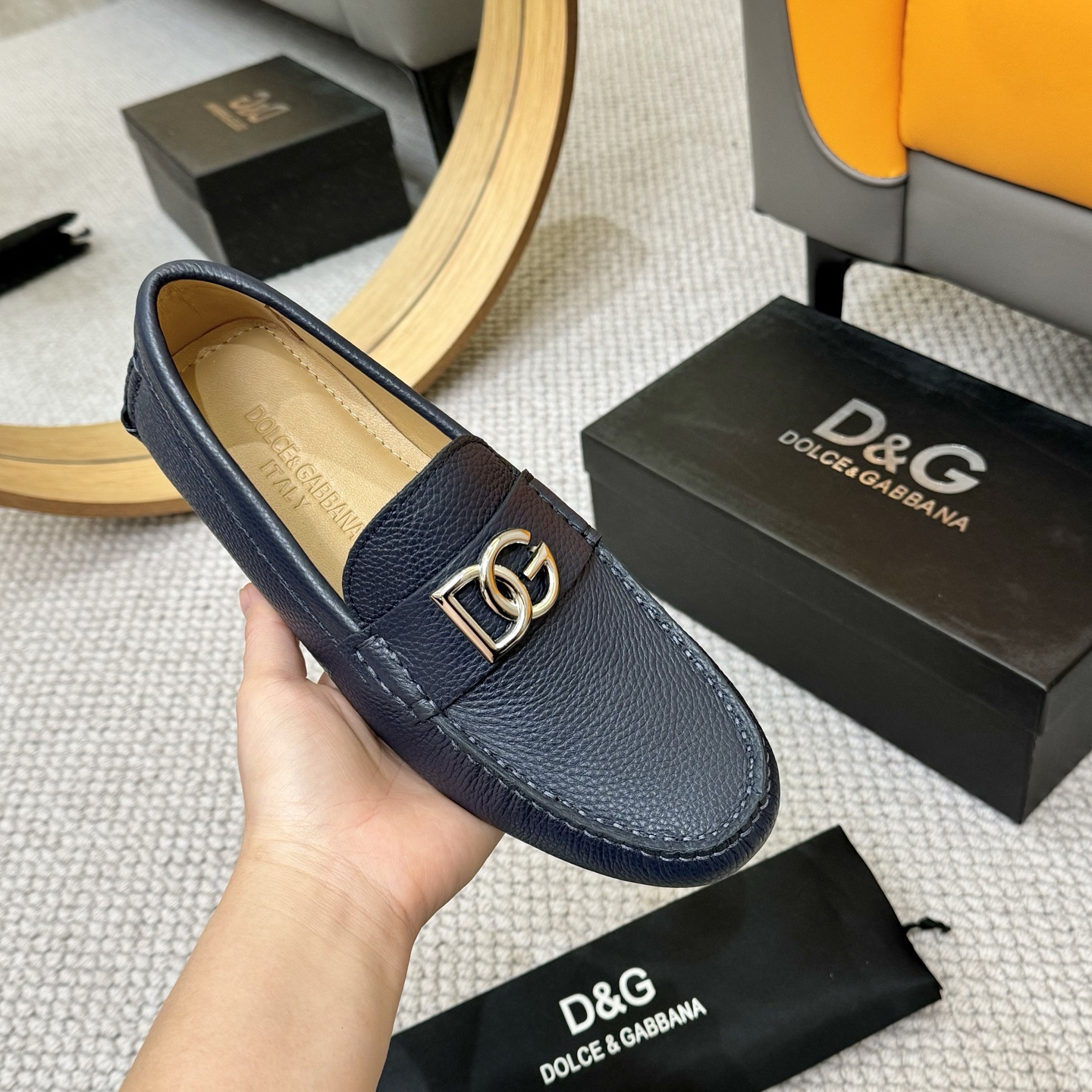 Dolce & Gabbana Leather Driving Moccasins with DG Hardware and Rubber Sole 6 i1744399770089 2398 0 4