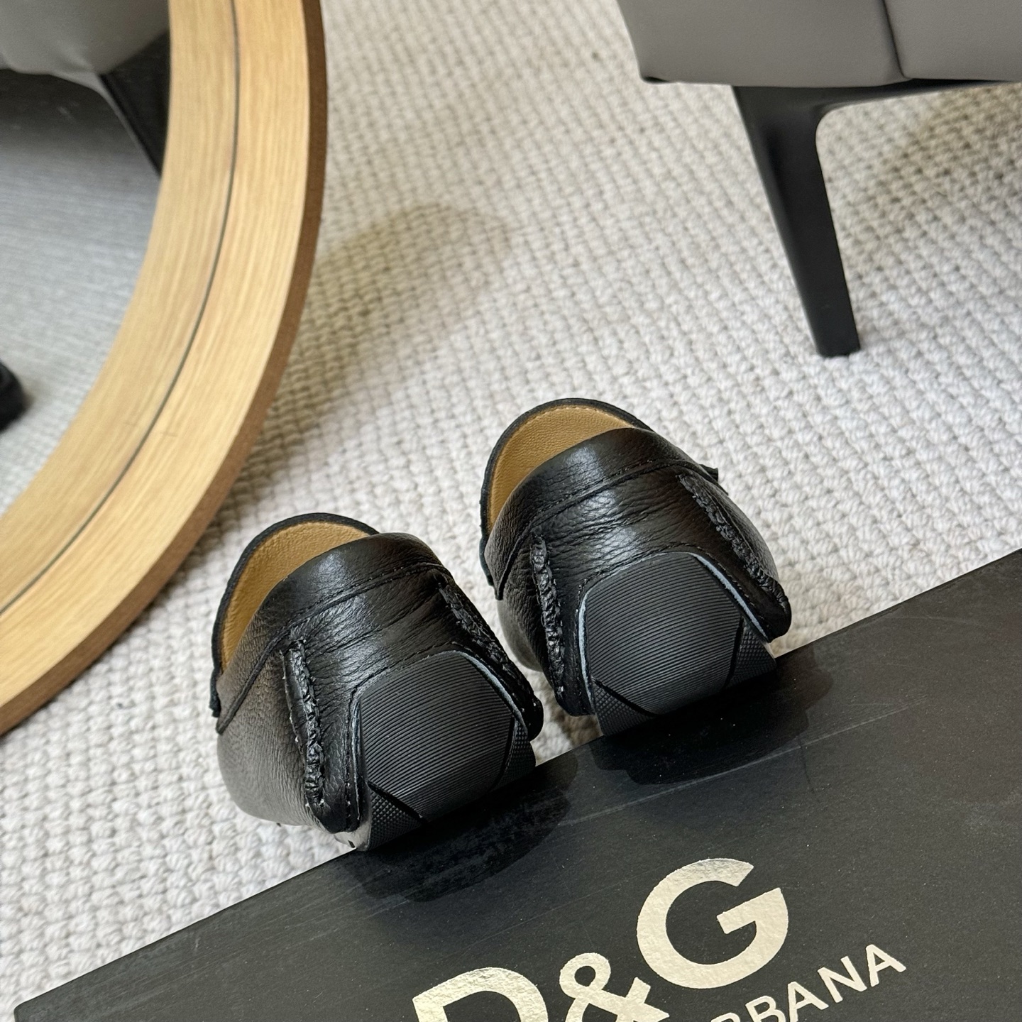 Dolce & Gabbana Leather Driving Moccasins With Metal D&G Logo Accent 10 i1744399787156 3444 0 8