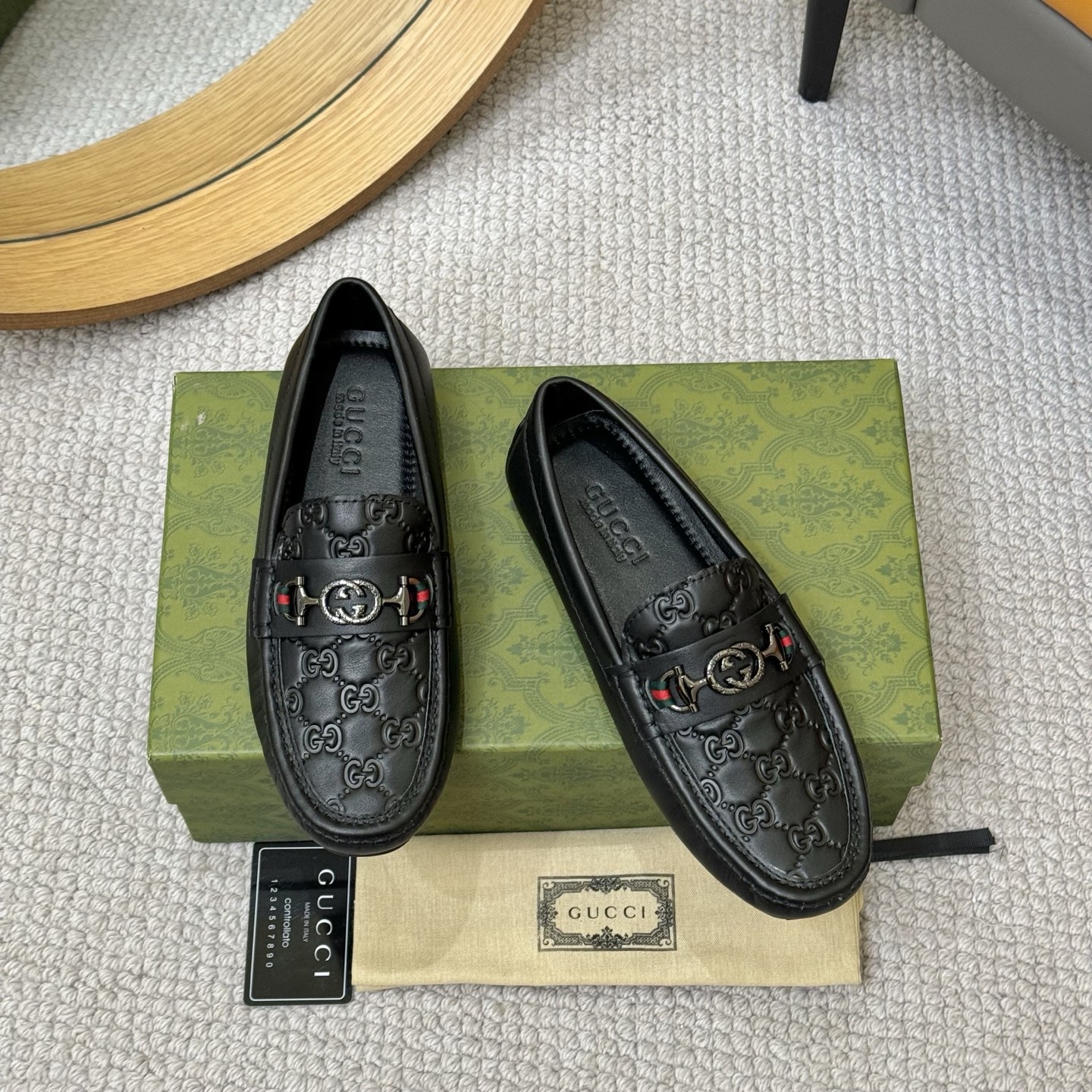 Gucci Clásicos Mocasines de Cuero para Hombre con Diseño de Logo en Relieve