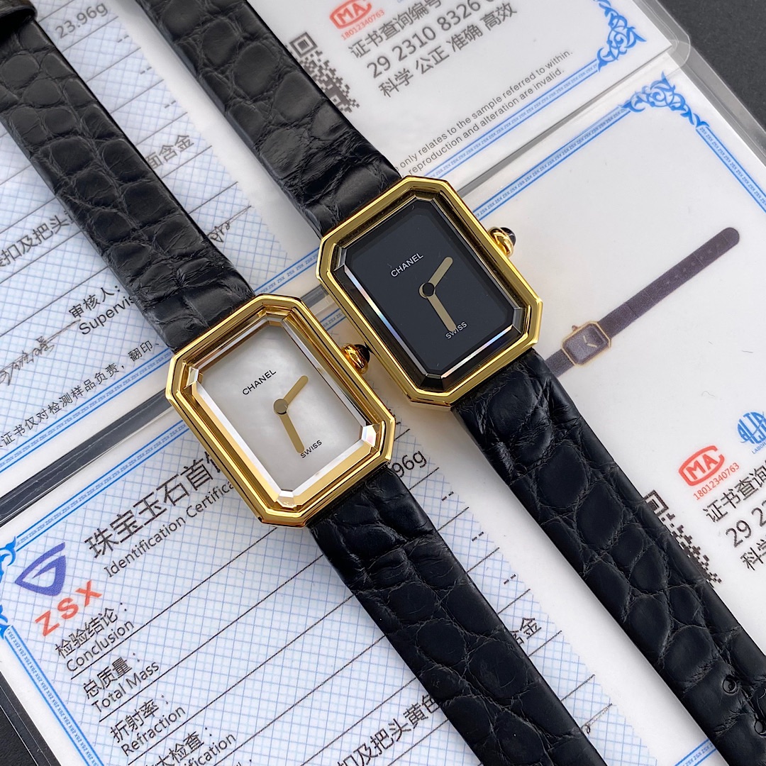 NO:157181,Chanel spot black classic crocodile leather Chanel Chanel black gold small sugar cube women's quartz watch real 18k gold packaging technology, equipped with national inspection certificate, one form and one code, support re-inspection!  The case and buckle use vacuum gold plating technology in the furnace. The entire surface is 18K gold cover thickness is 8 μm, and the watch size is 19.715.2mm. Equipped with imported original quartz movement, square polygon large-edged sapphire glass mirror, diamond cutting technology, born in 1987, so it is also called 