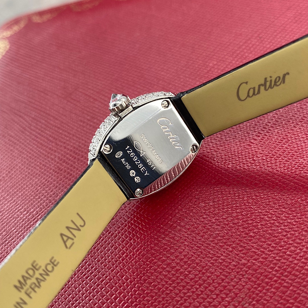 Часы Cartier