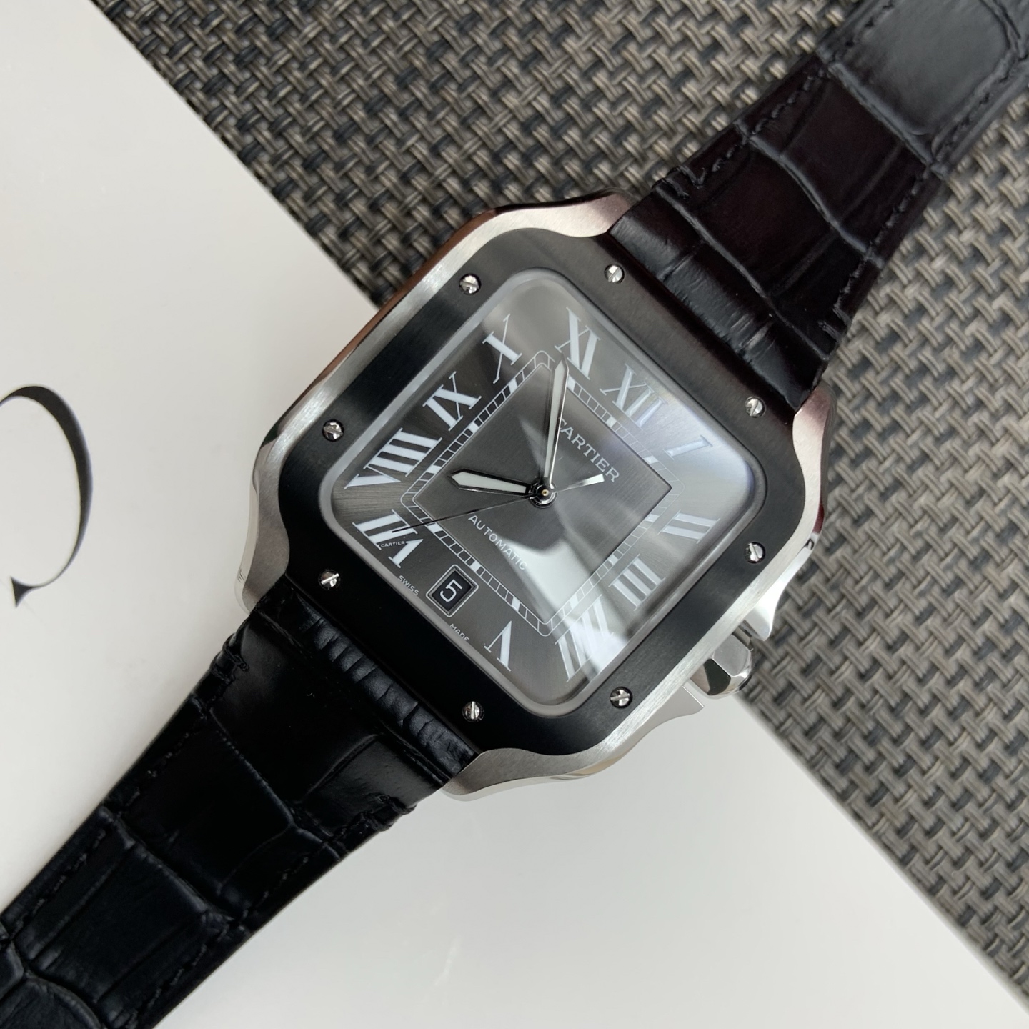Часы Cartier