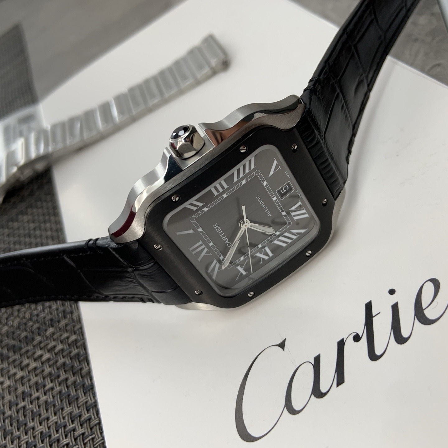 Часы Cartier