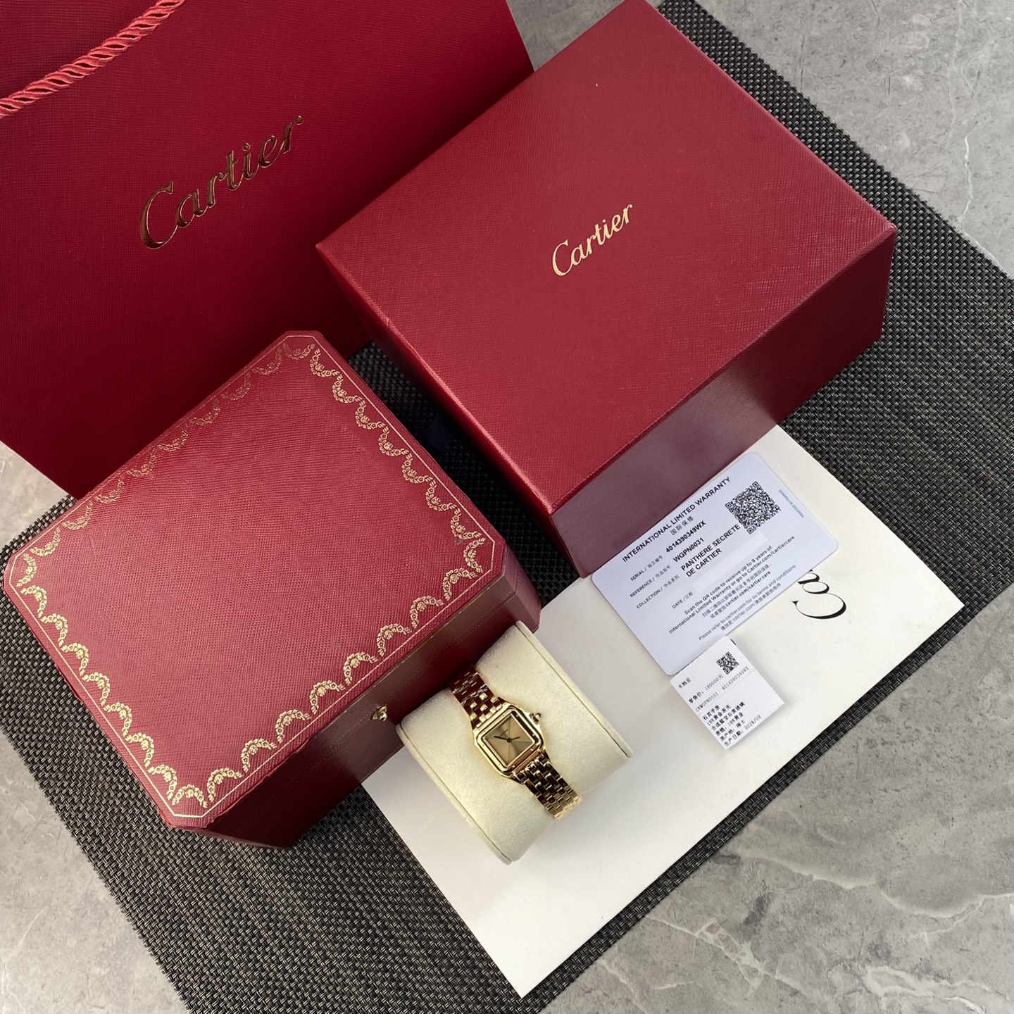 Часы Cartier