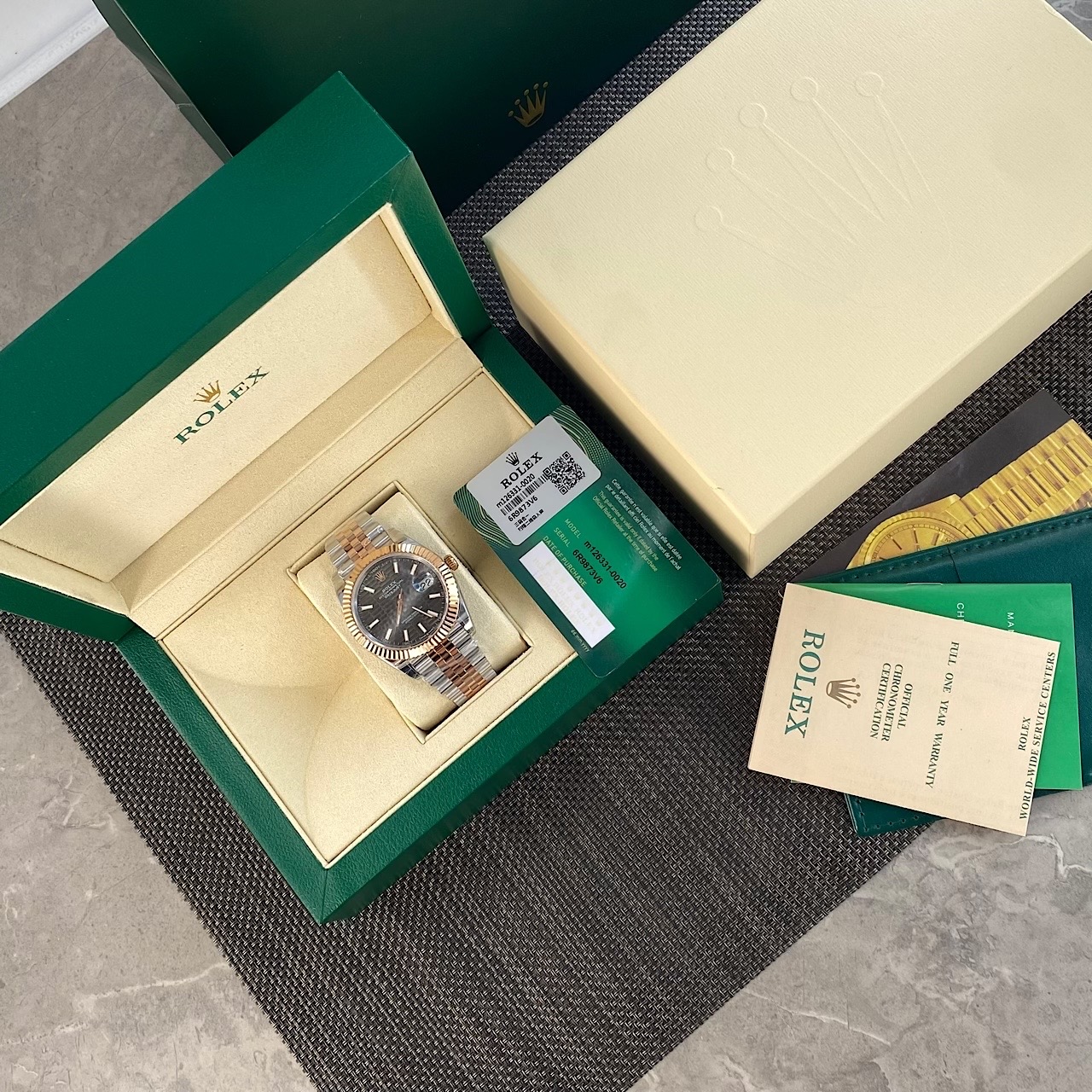 Часы Rolex
