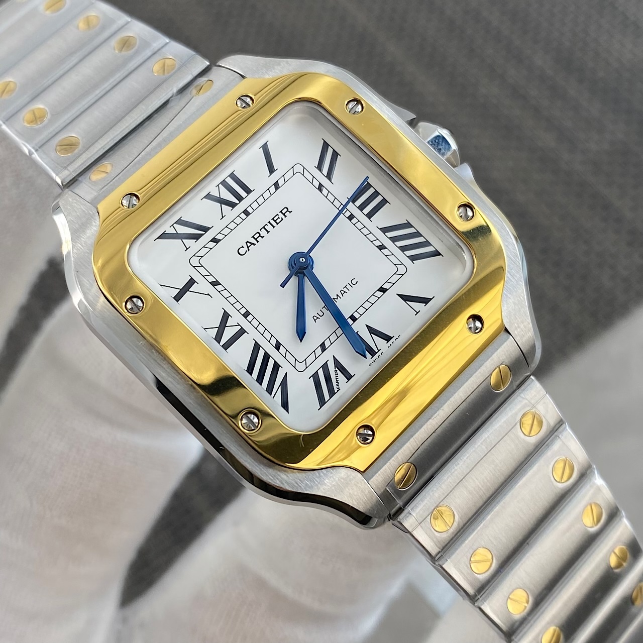 Часы Cartier