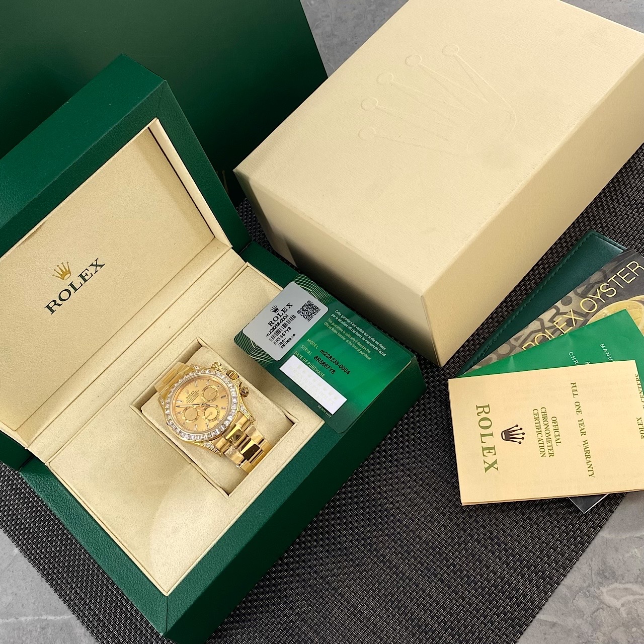 Часы Rolex