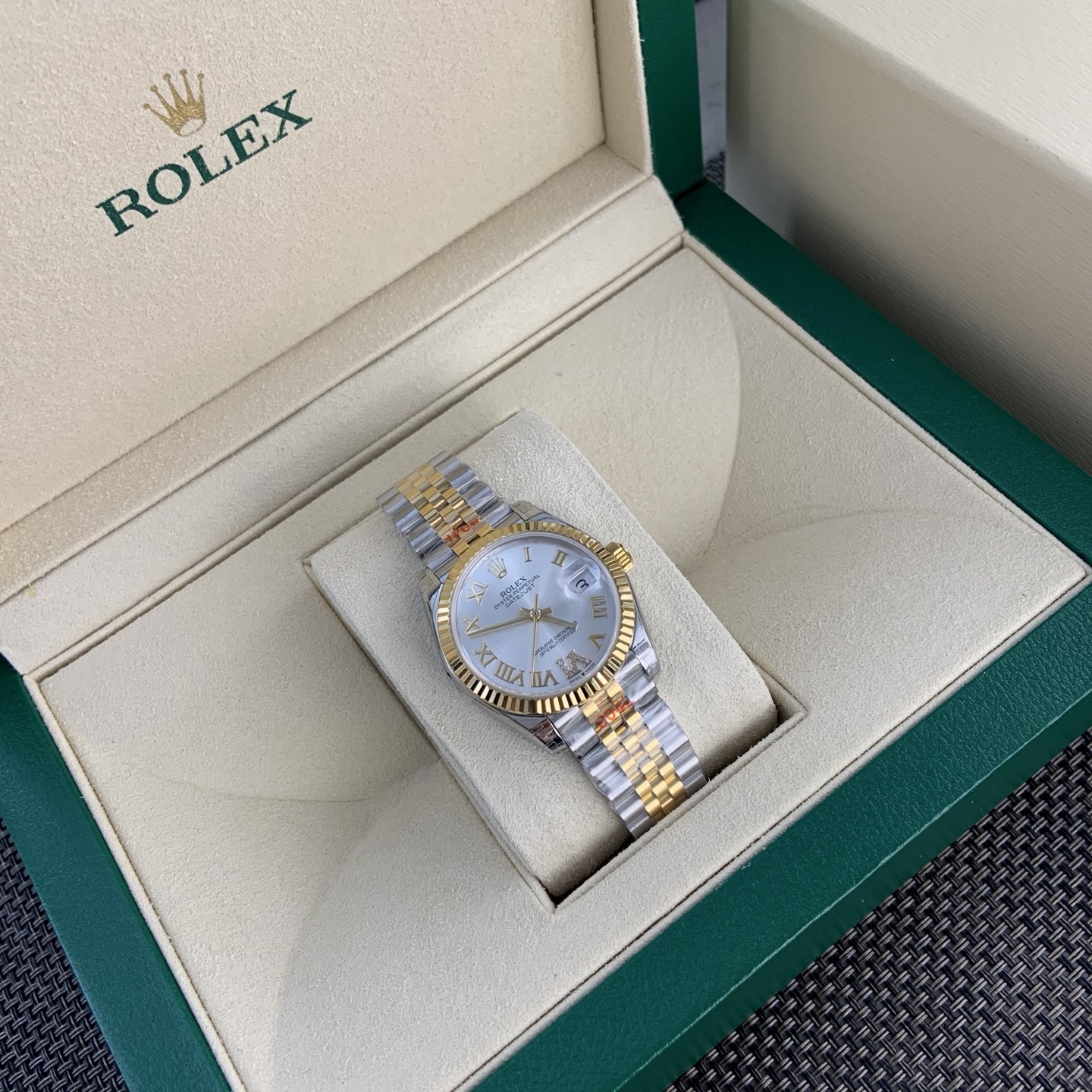 Часы Rolex