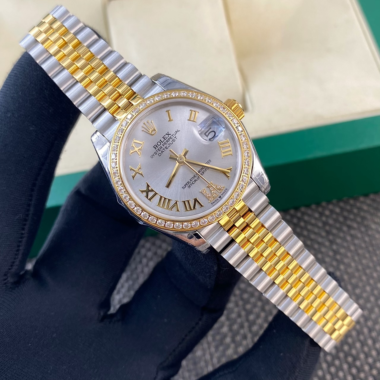 Часы Rolex