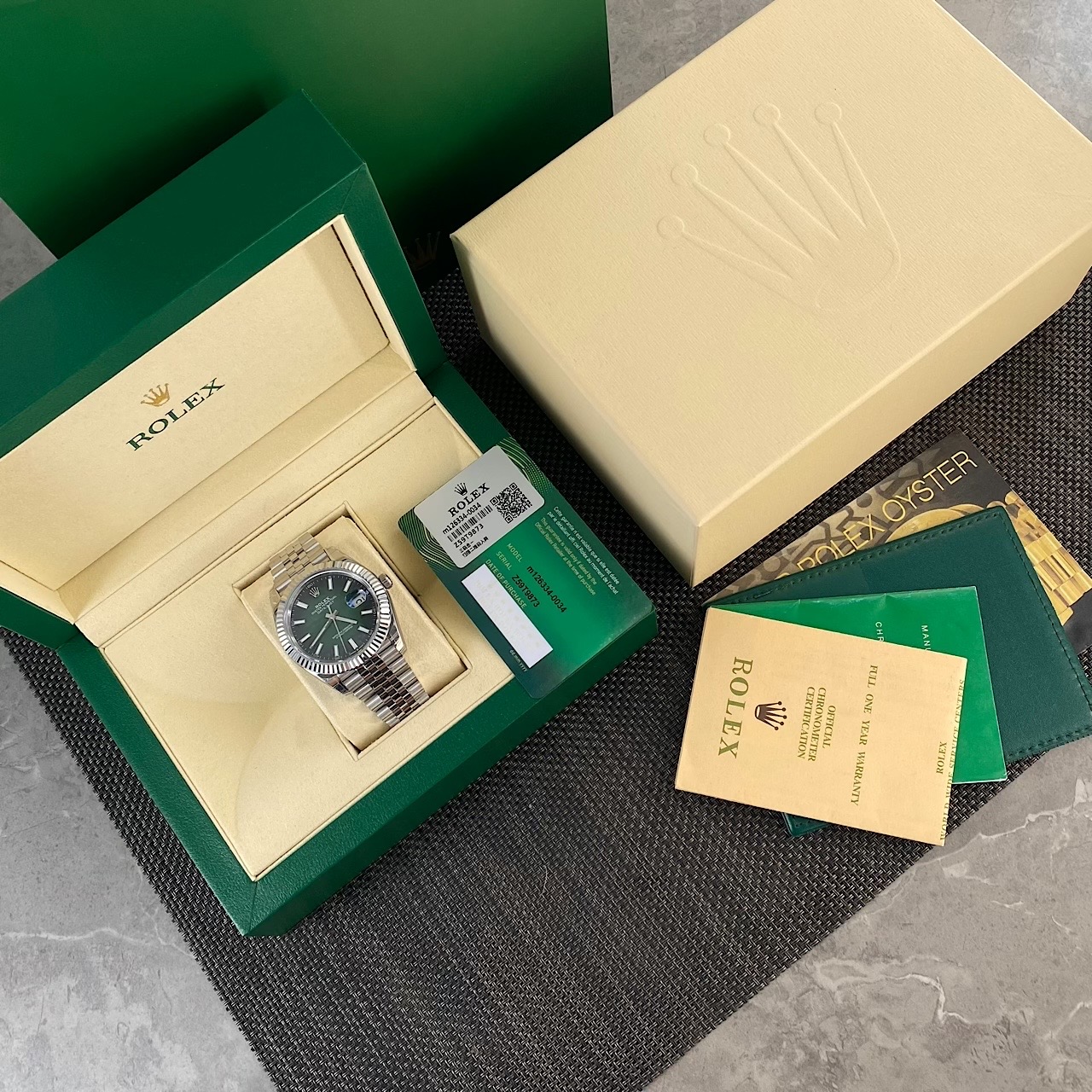 Часы Rolex