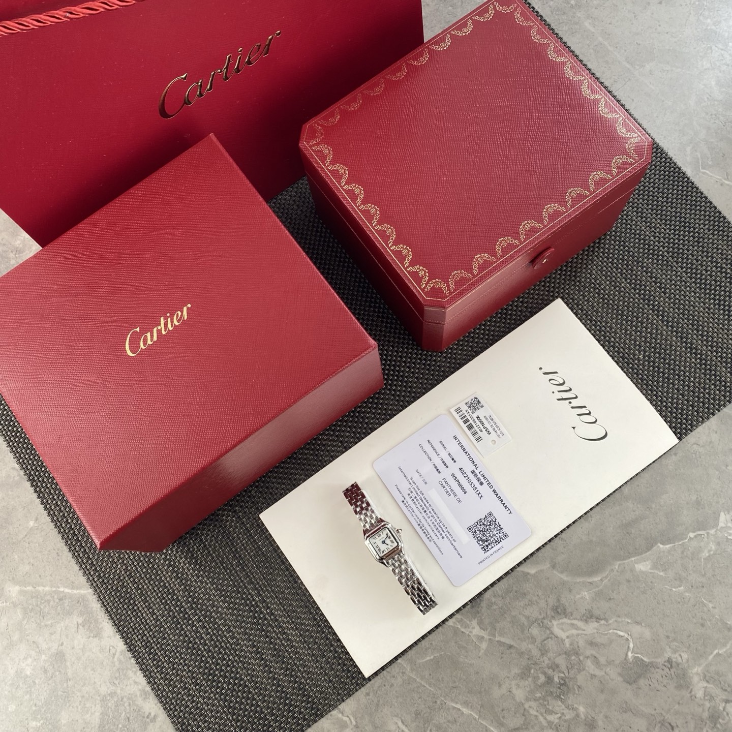 Часы Cartier