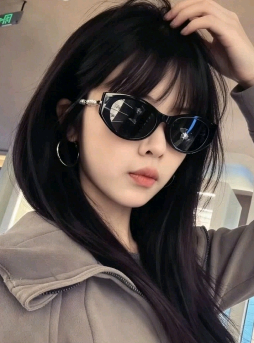 Unknown 怎么会有这么 的墨镜