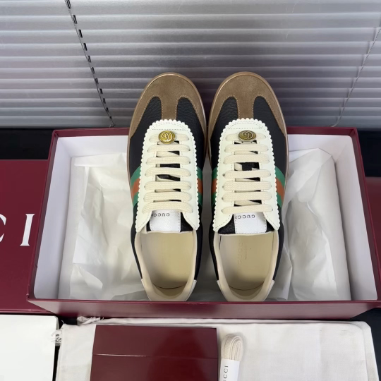 | Gucci Spedizione Scarpe