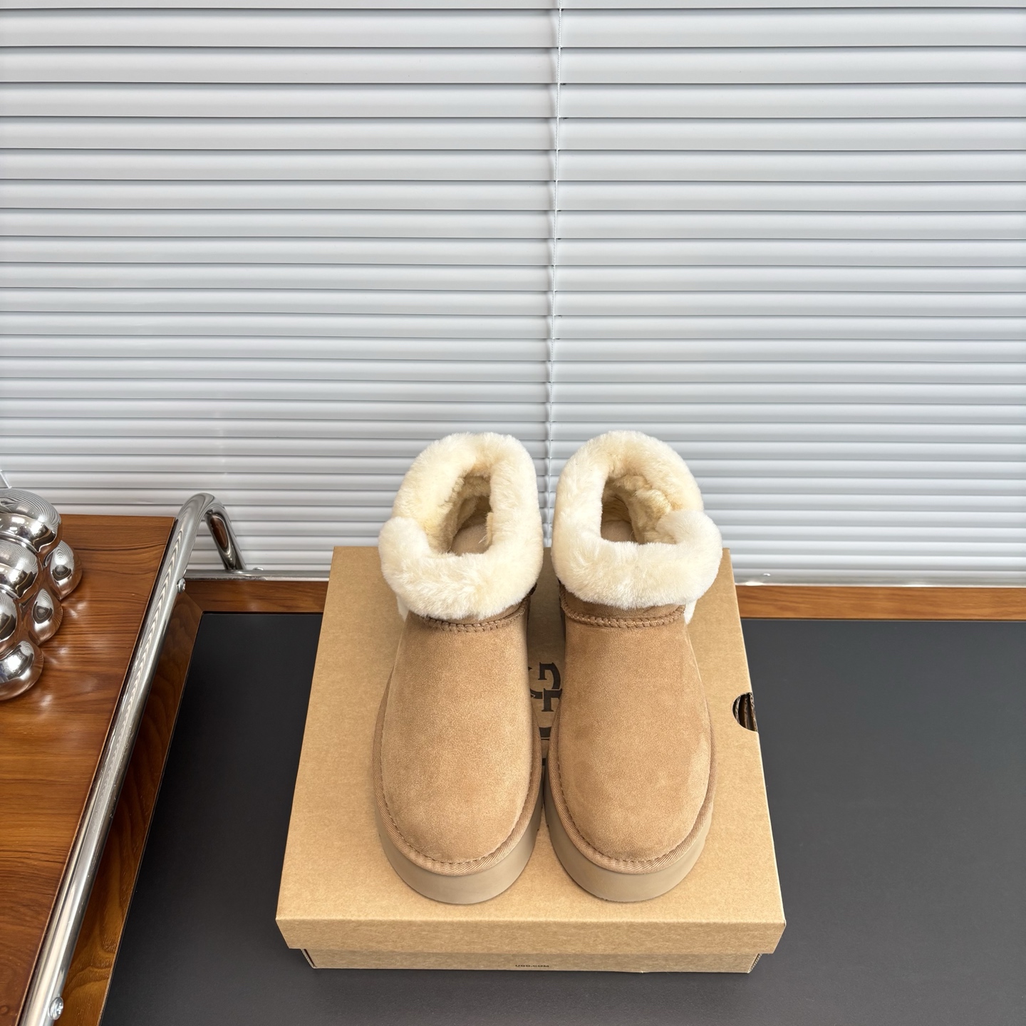 ugg. 1:1 size35-40