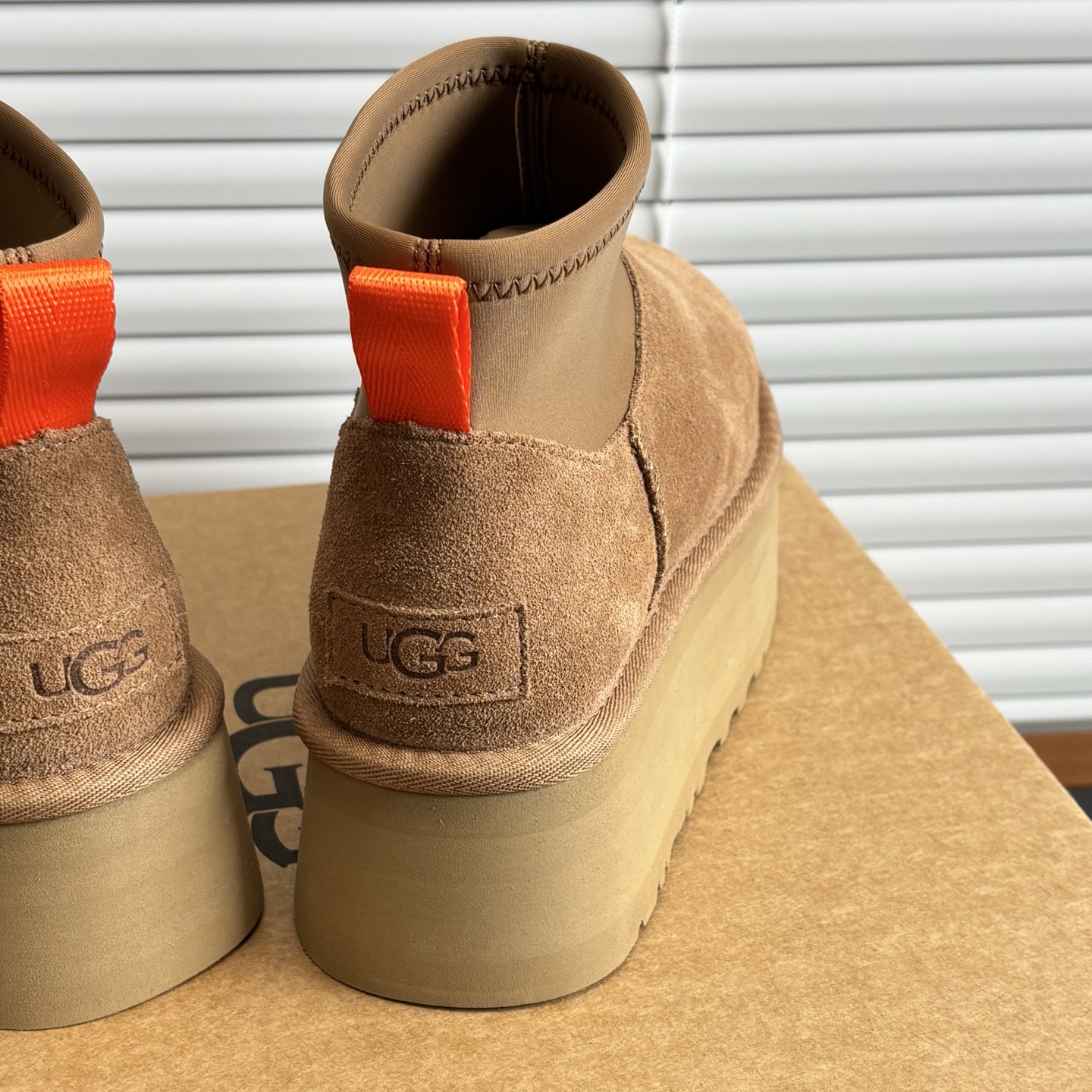 Unknown 双十一特价600 ugg.Mini迪普靴