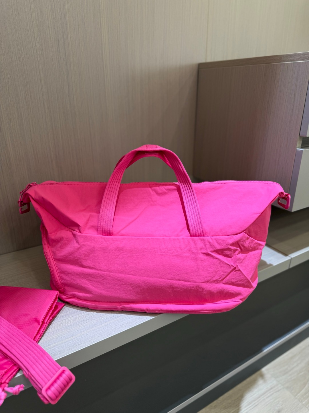 罗杰·维维亚 Roger Vivier 高定典藏经典高奢皮具手袋托特包斜挎包女包 #1038DD26 4
