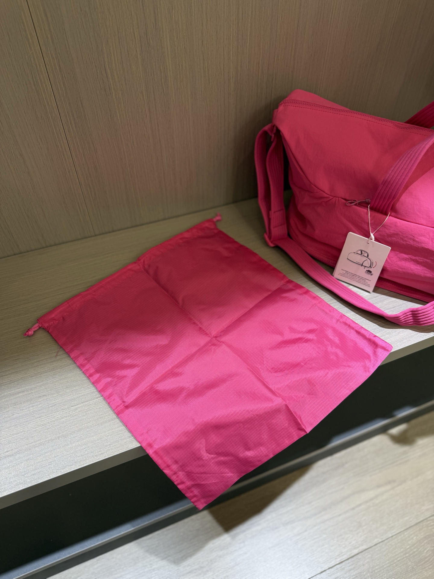 罗杰·维维亚 Roger Vivier 高定典藏经典高奢皮具手袋托特包斜挎包女包 #1038DD26 6