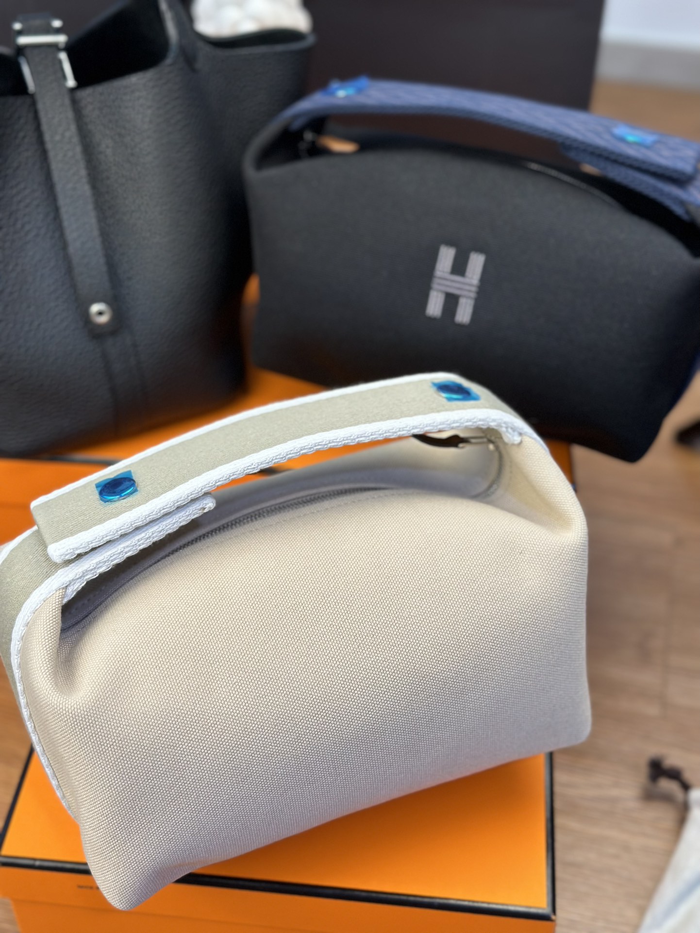DELIVERY SHOT. H-BAG 1210 - 图片 2