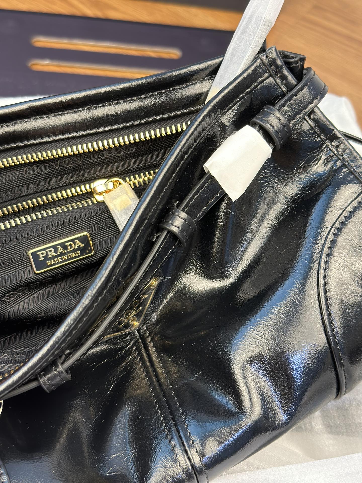 Delivery, super cool Prada new, weeding, one-shoulder slant, under arm - 图片 9