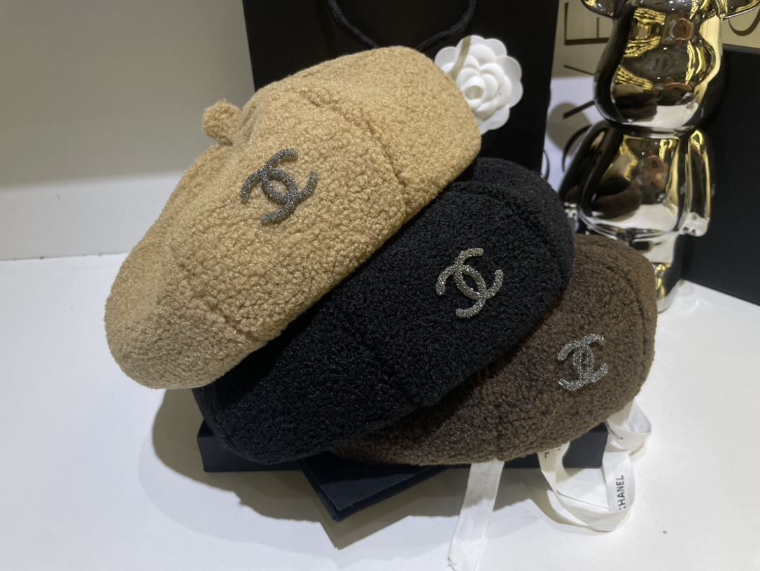Chanel Store
 Hats Berets Lambswool