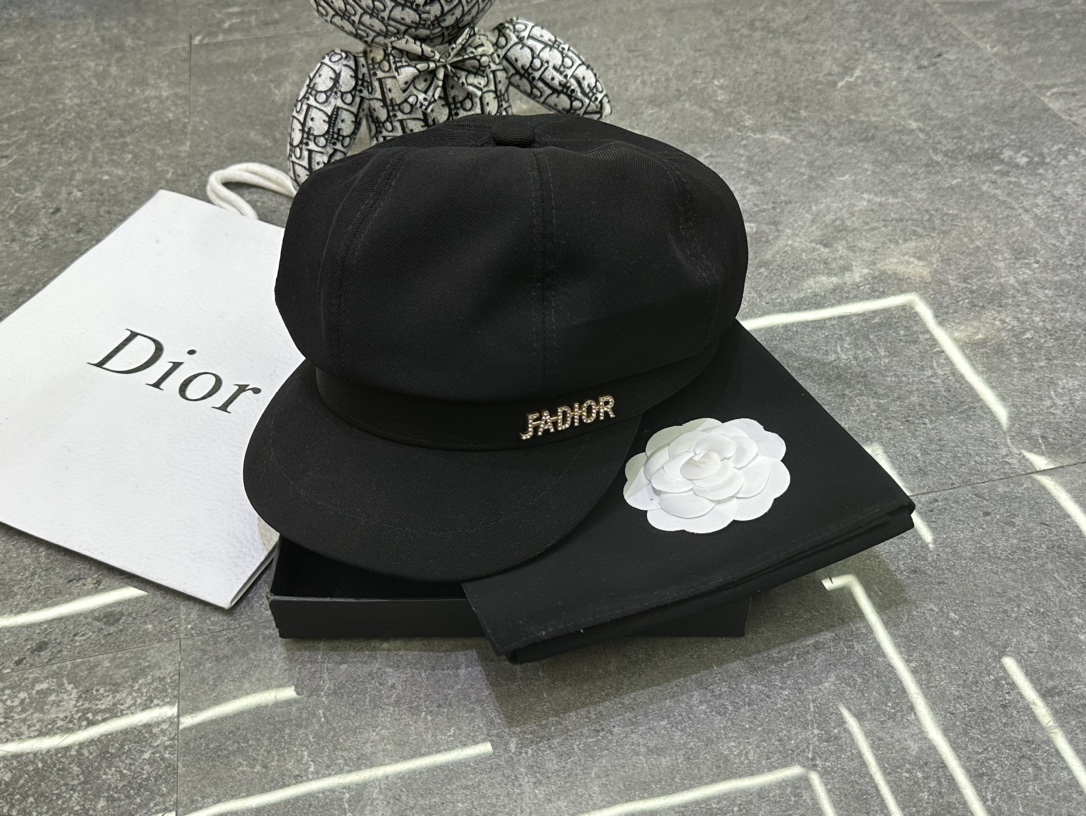 NO:207458,Special offer with dust bag. [DIOR] New small-flavored octagonal military cap, three-dimensional hat design, versatile brand ~ hat straw hat fisherman hat baseball hat, hat, dior, dior, espadrilles, hats19860909特价配防尘袋.【DIOR迪奥】新款小香风八角军帽,立体帽形设计,百搭大牌～帽子草帽渔夫帽棒球帽,帽子,dior,dior,espadrilles,hats,hat